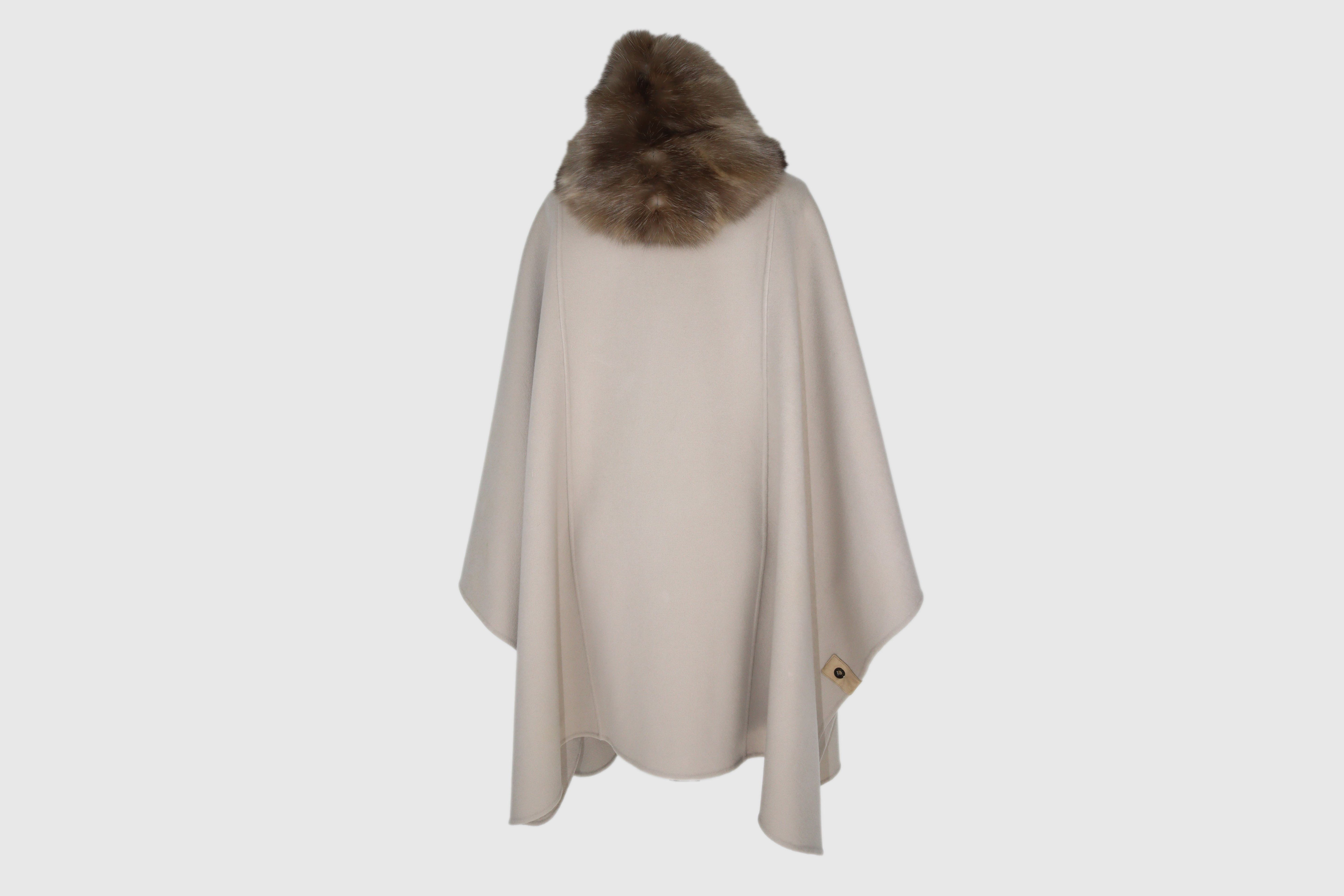 Beige Cape w/ Hooded Fur Clothing Loro Piana