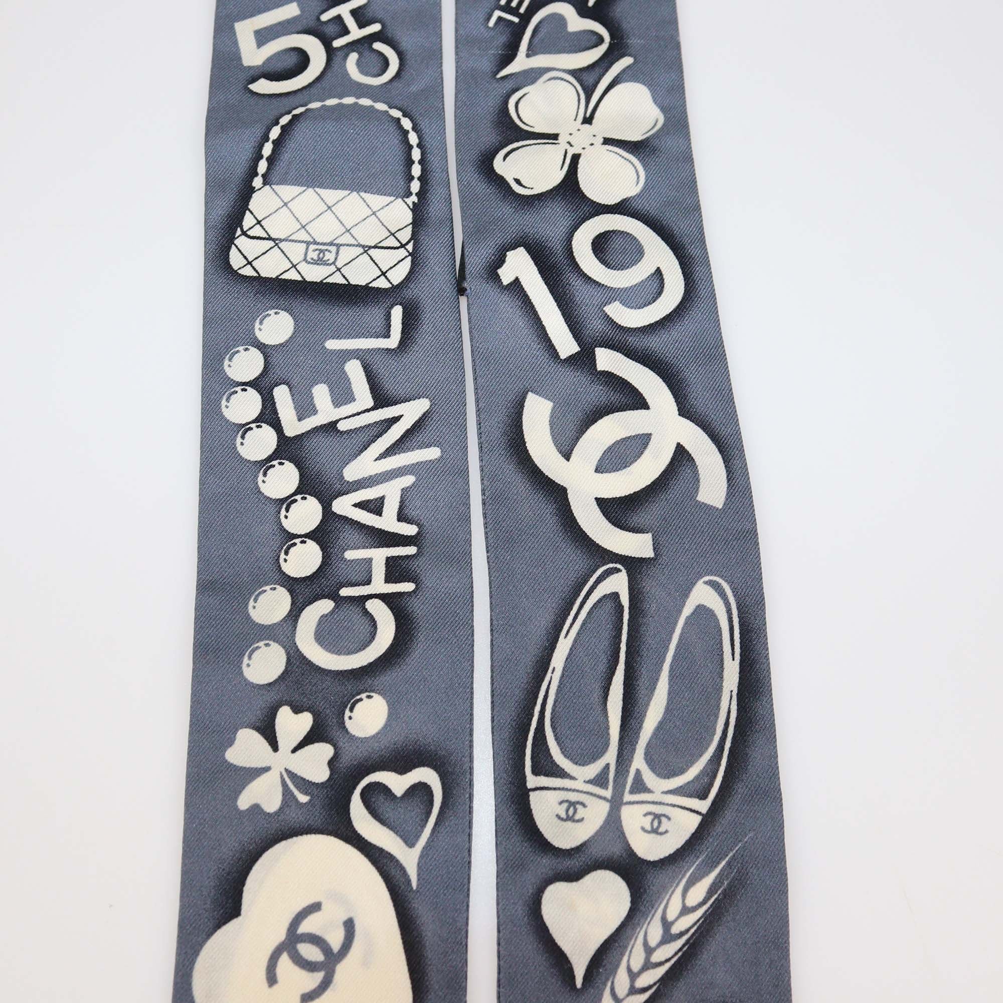 Chanel Grey Silk Charm Print Bandeau