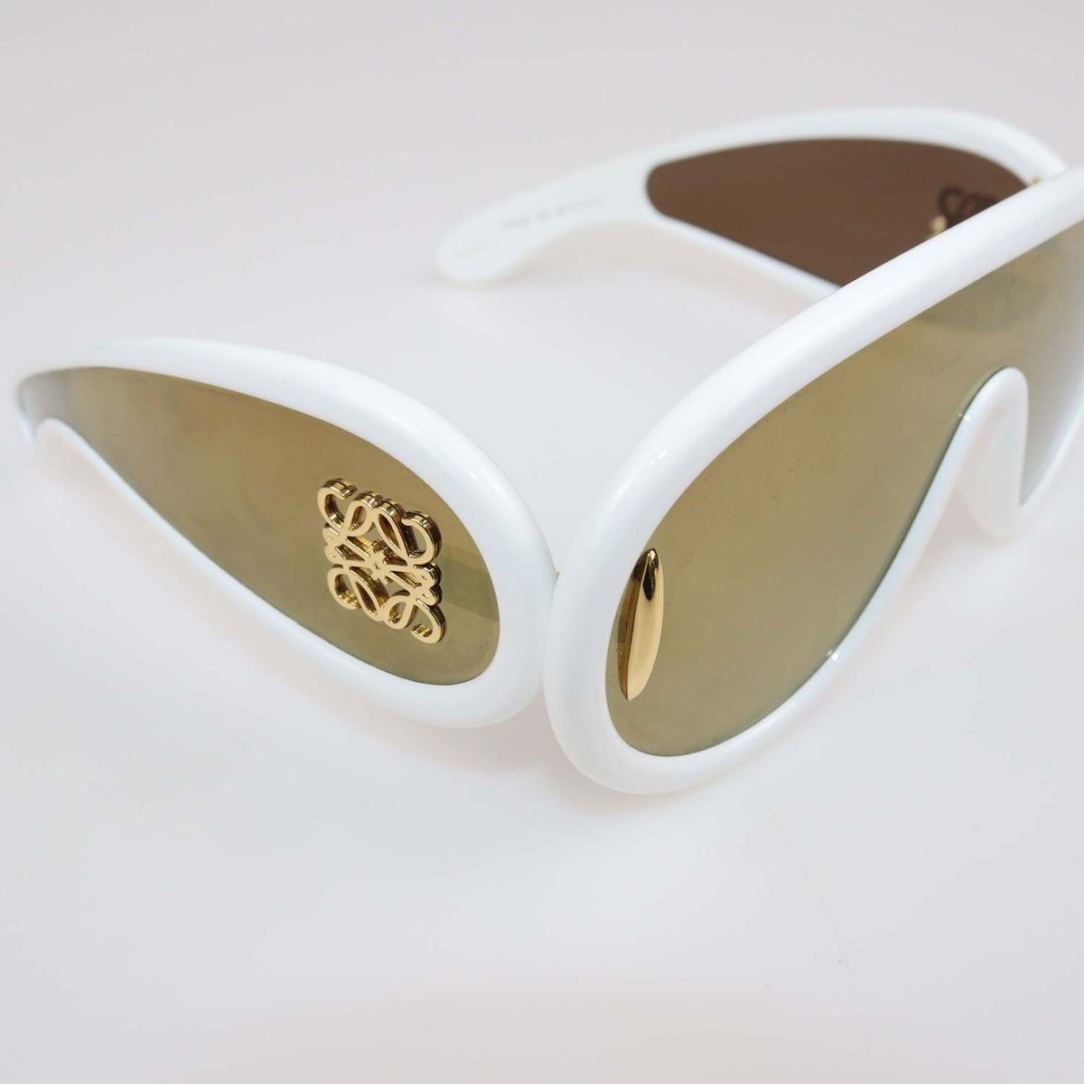 Loewe White Mirrored Anagram Wave Mask Sunglasses