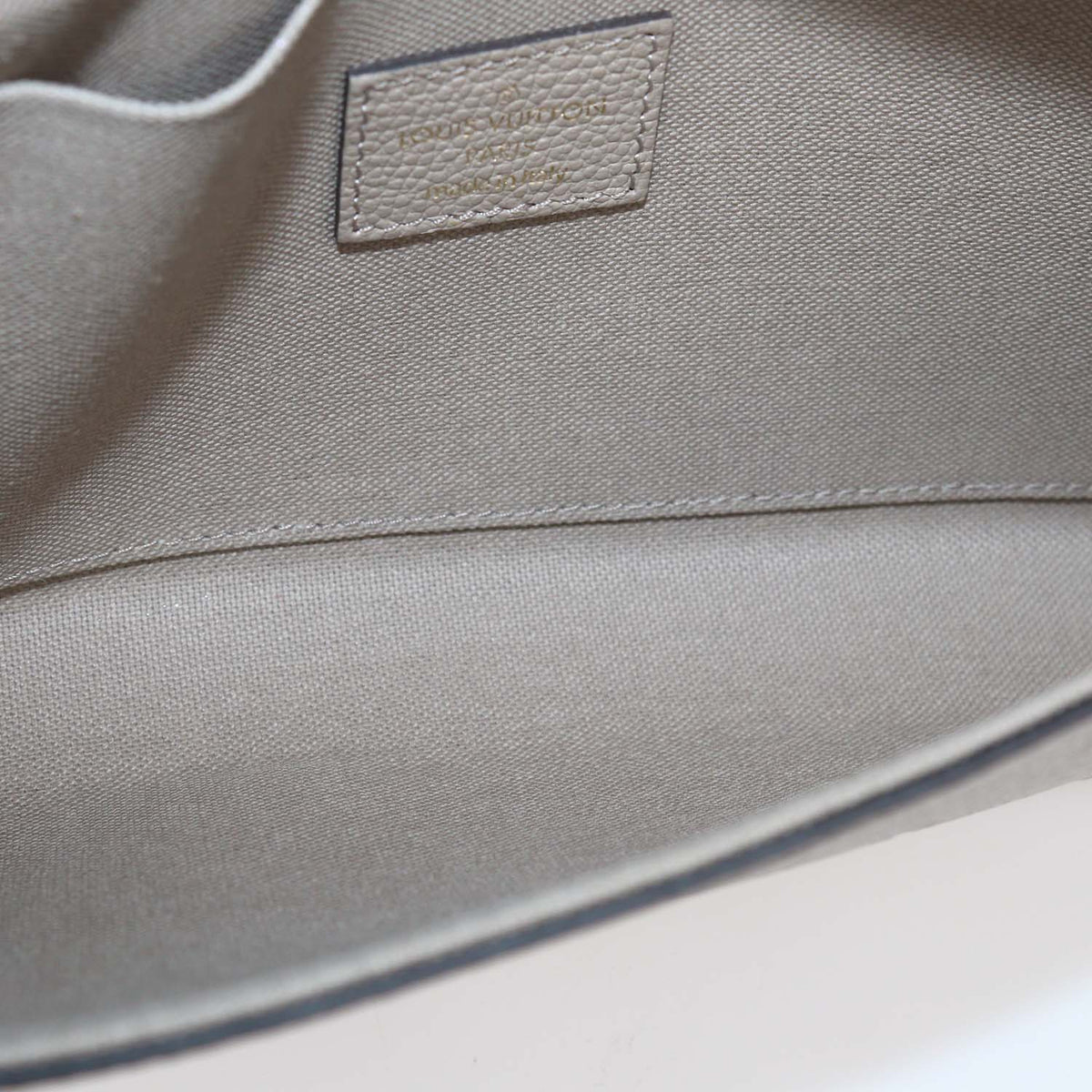 Louis Vuitton Beige Monogram Empreinte Leather Felicie Pochette Bag