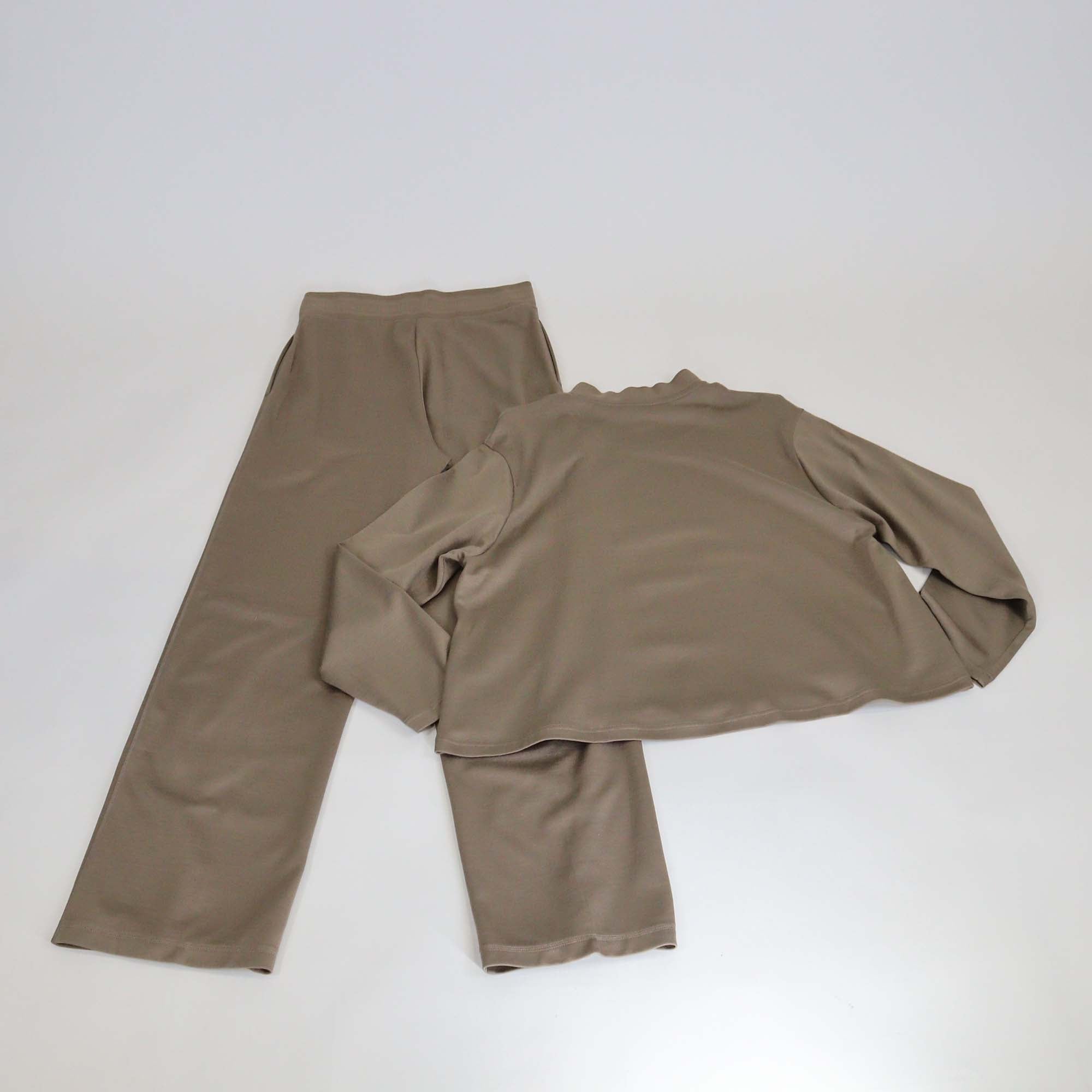 Hermes Dris Etoupe Silk Blend Stretch Crewneck Sweatshirt & Trouser Set