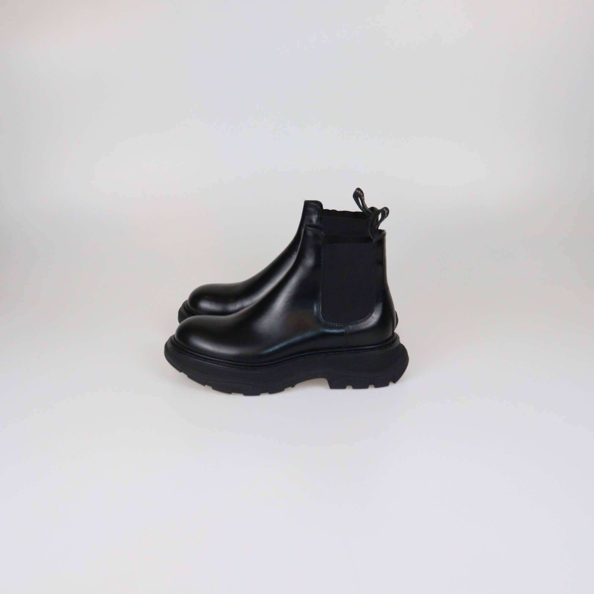 Alexander McQueen Black Leather Tread Chelsea Boots