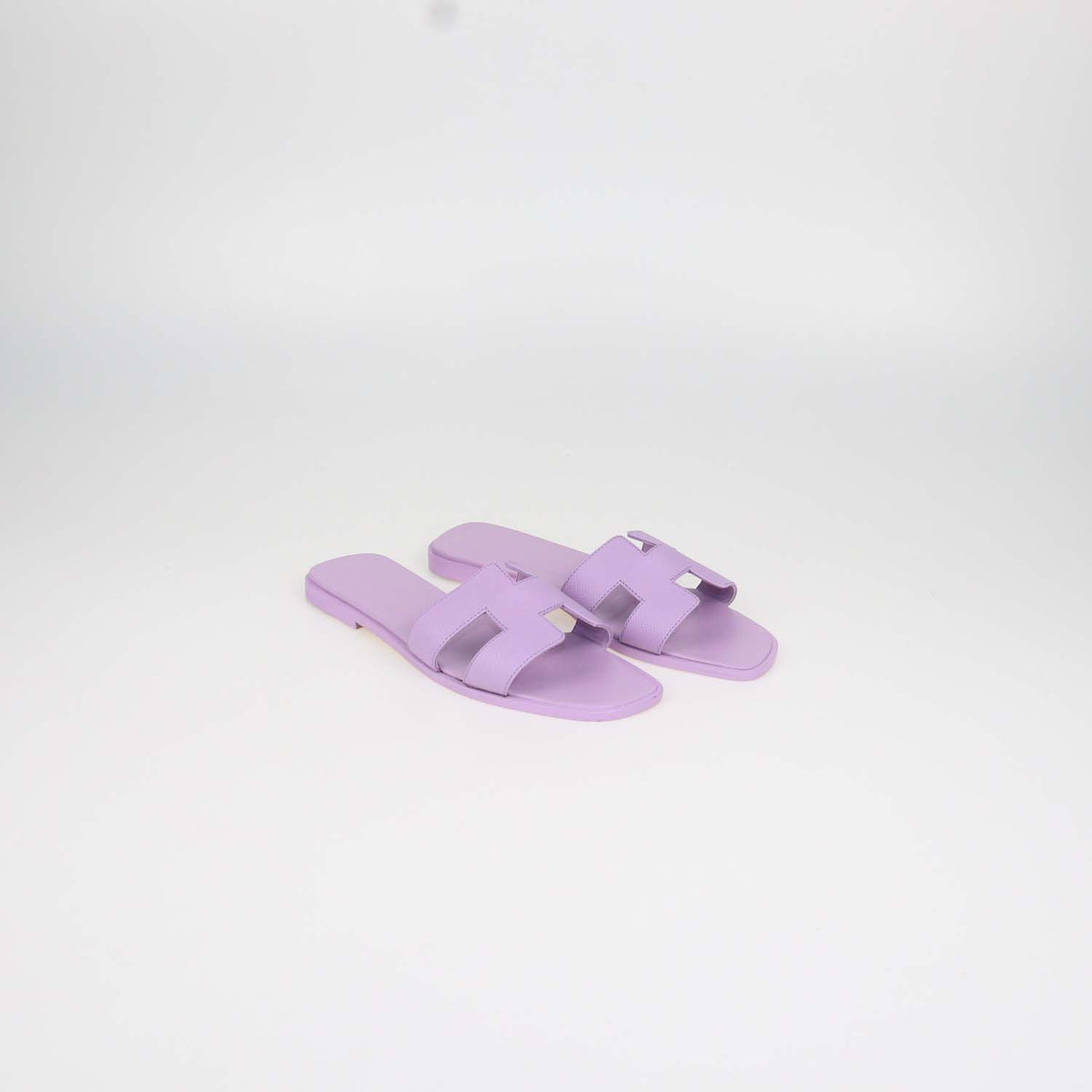 Hermes Amethyste Epsom Leather Oran Sandals