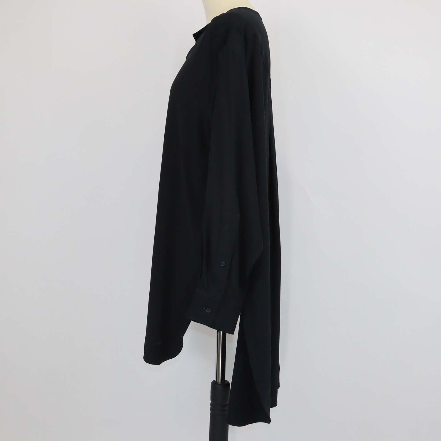 Chloe Navy Blue Silk Long Sleeve V-Neck Tunic Top