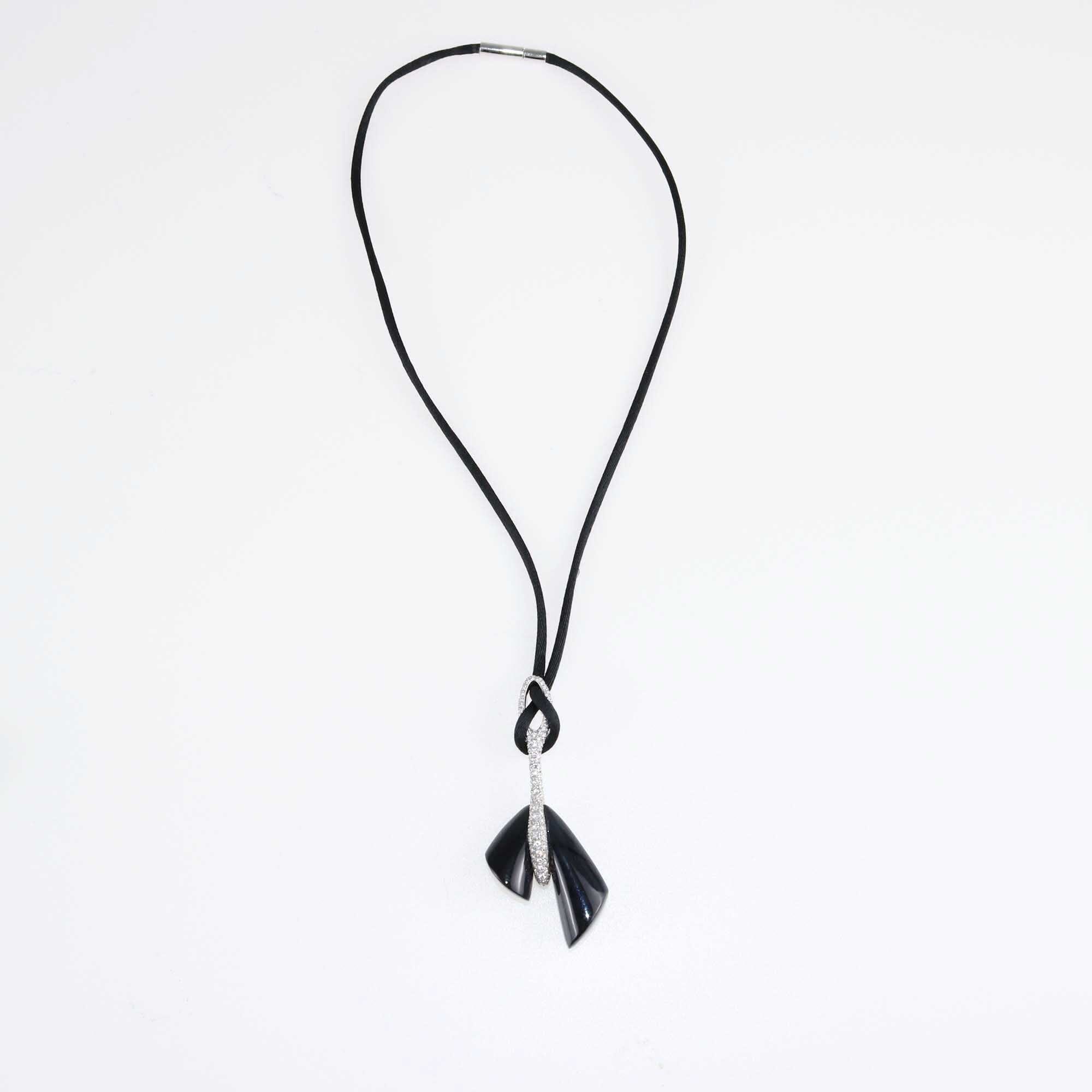 Gucci White Gold Onyx & Diamond Pavé Horsebit Ring & Necklace Fine Jewellery Gucci