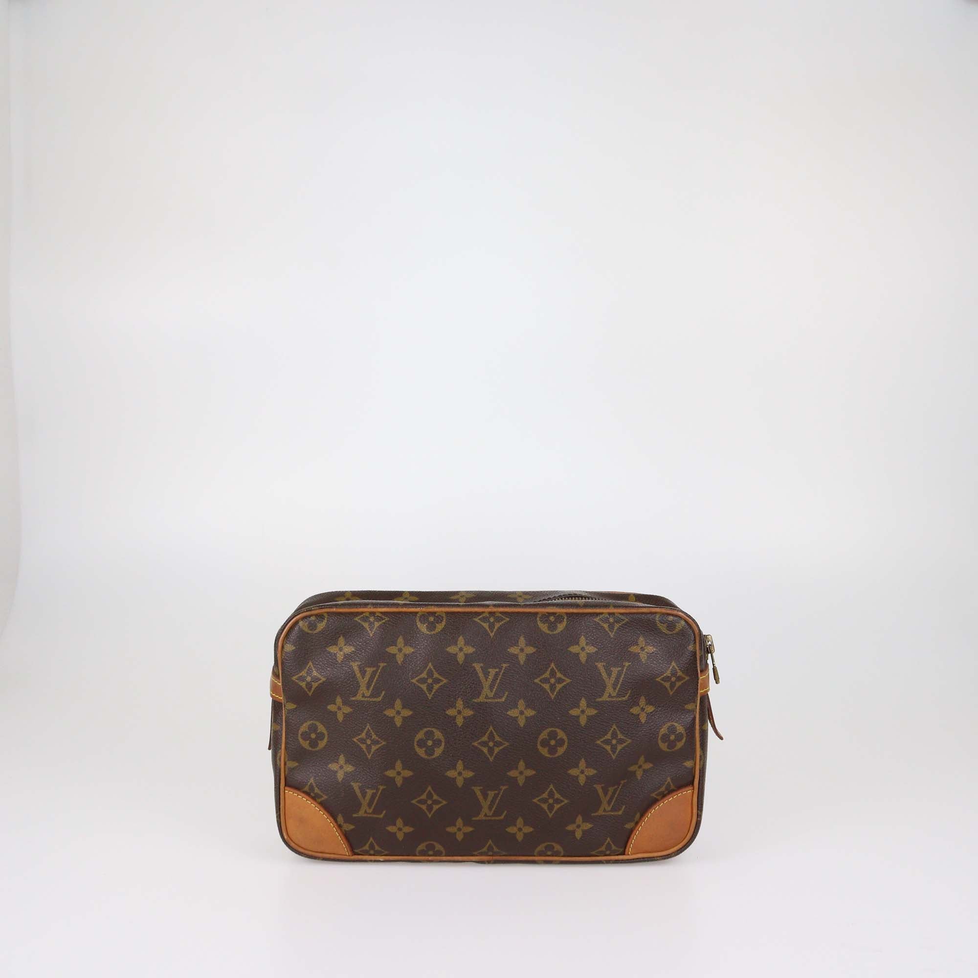Louis Vuitton Monogram Canvas Compeigne 28 Clutch