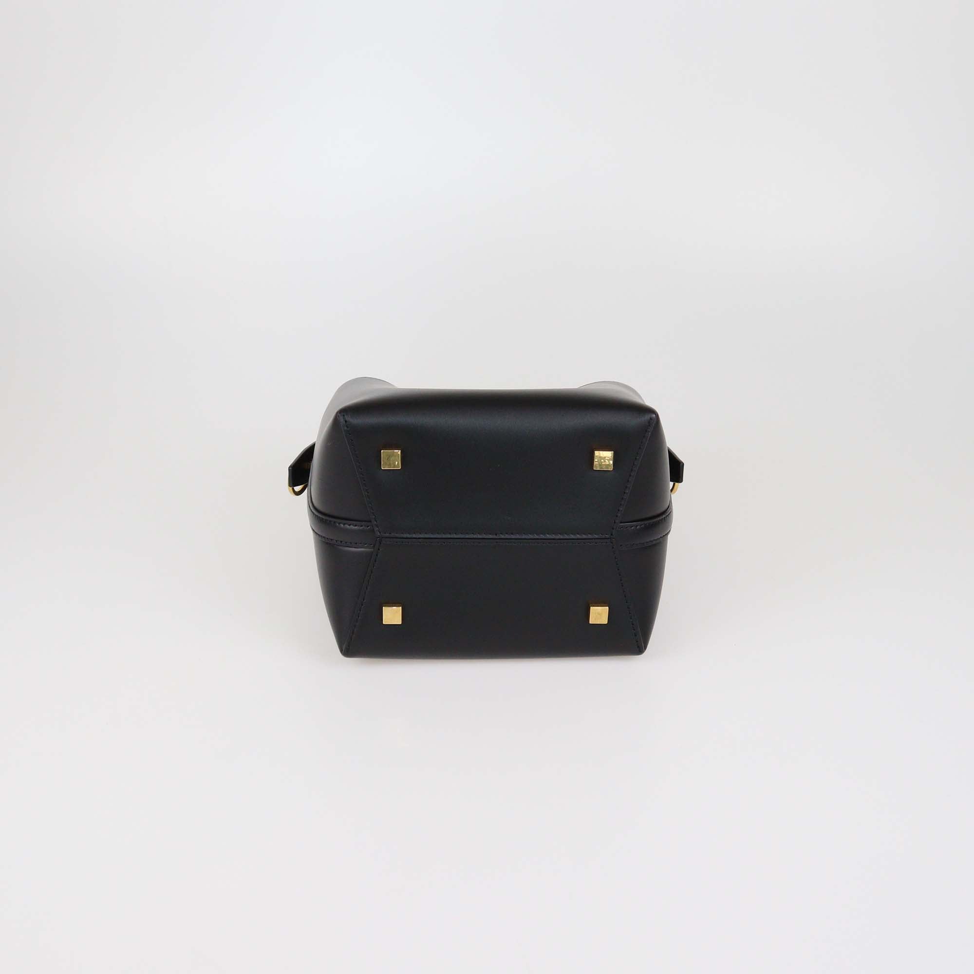 Saint Laurent Black Leather Small Le 37 Bucket Bag