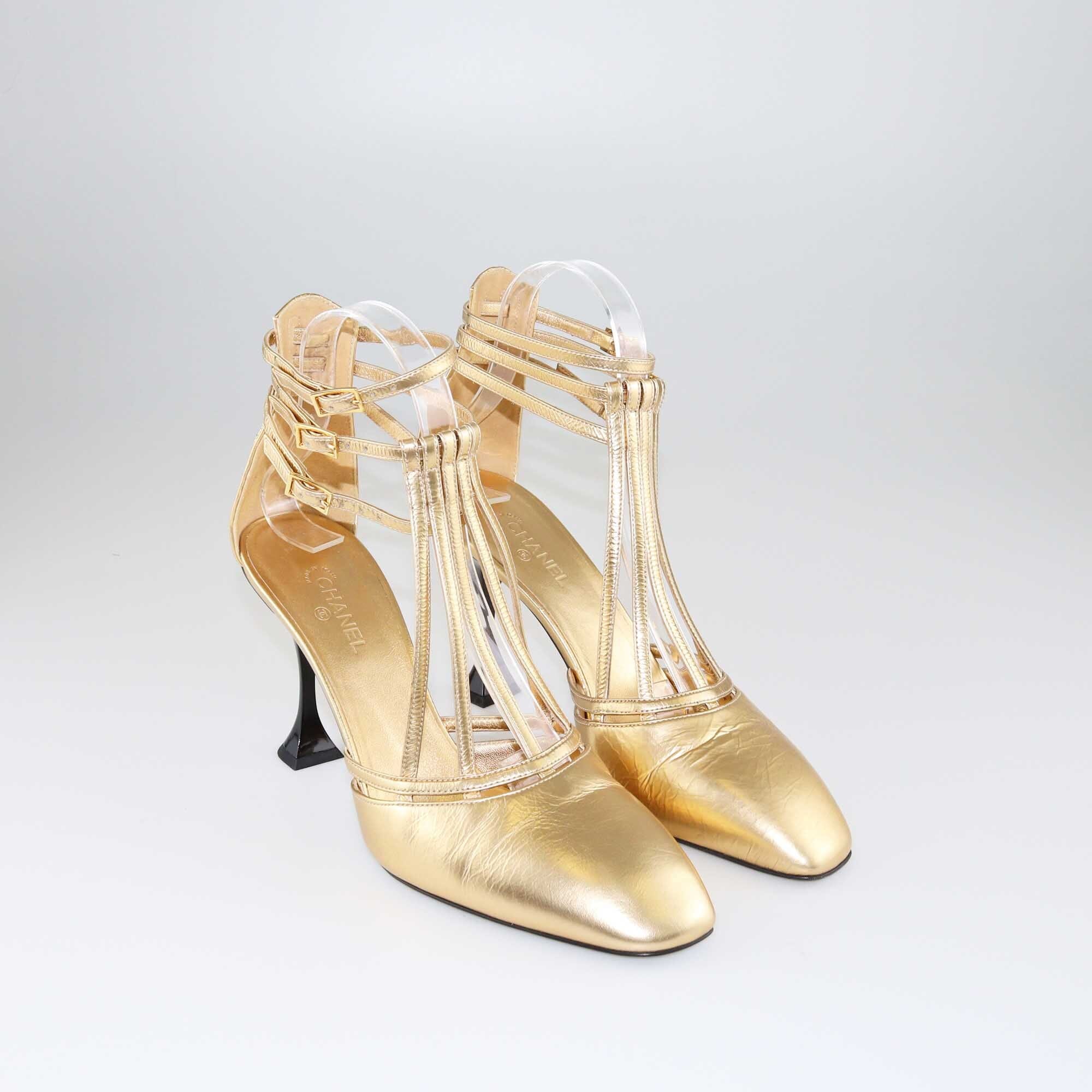 Chanel Gold Interlocking CC Logo T Strap Pumps Shoes Chanel