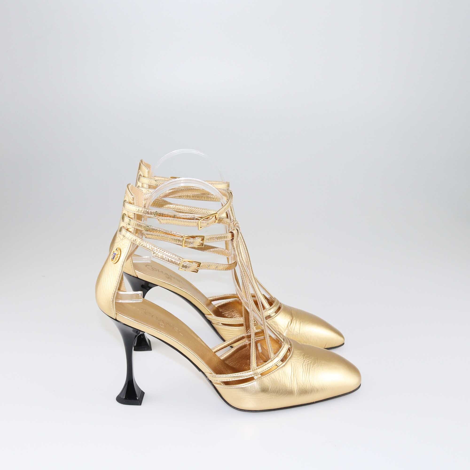 Chanel Gold Interlocking CC Logo T Strap Pumps Shoes Chanel
