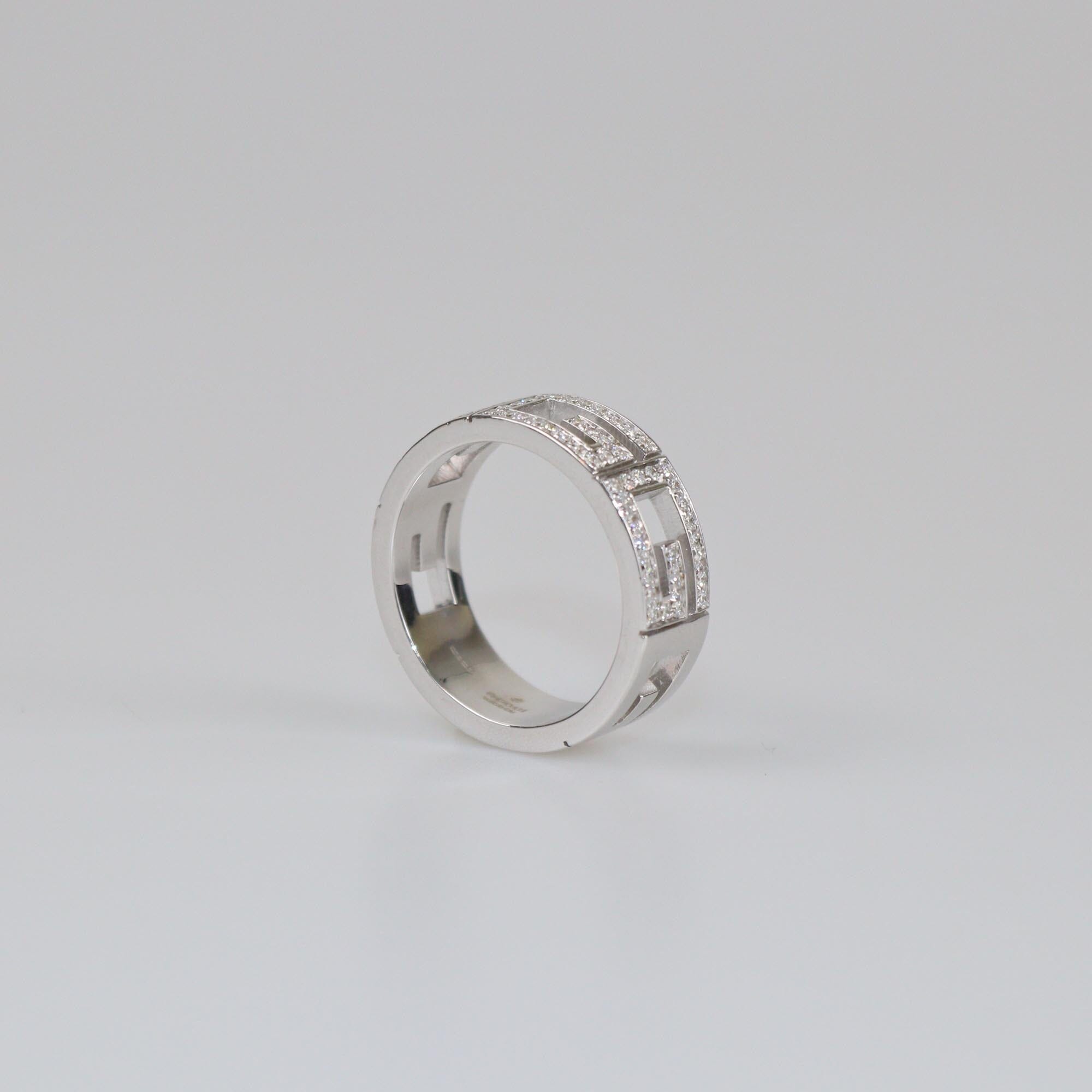 Gucci Multi G Diamond 18k White Gold Ring Size 59 Mens Gucci