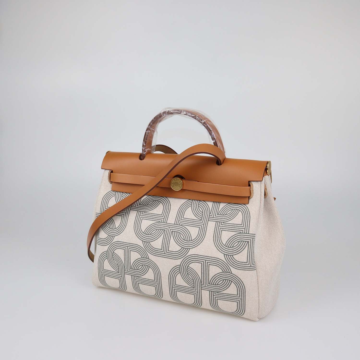 Hermes Ecru Beige/Naturel Sable Canvas and Vache Hunter Leather Chaine D'Ancre Herbag Zip 31 Bag