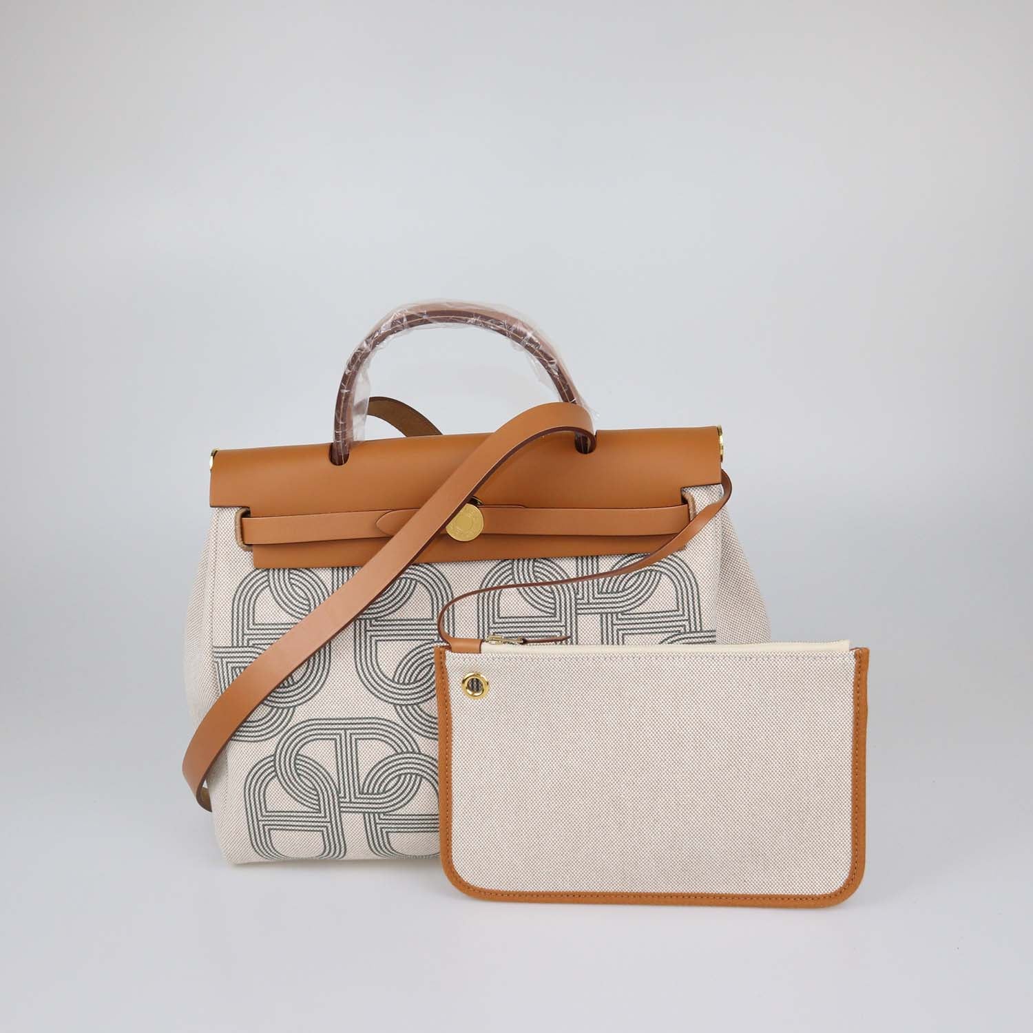 Hermes Ecru Beige/Naturel Sable Canvas and Vache Hunter Leather Chaine D'Ancre Herbag Zip 31 Bag