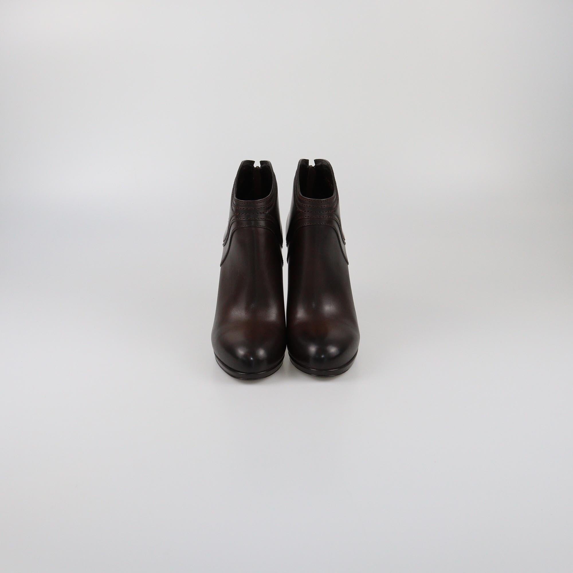 Gucci Dark Brown Hysteria Diana Booties Womens Gucci