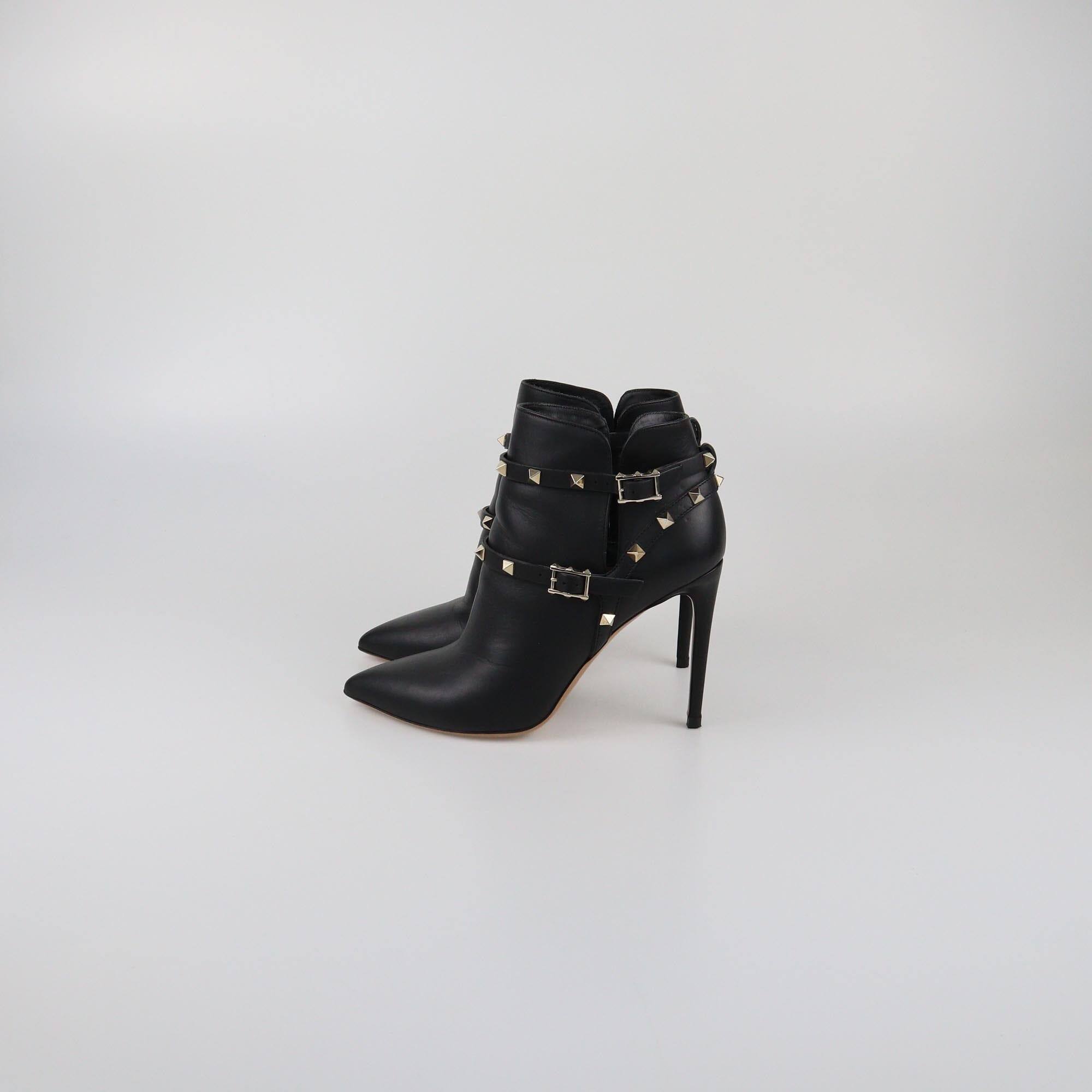 Valentino Black Rockstud Pointed Toe Booties Womens Valentino