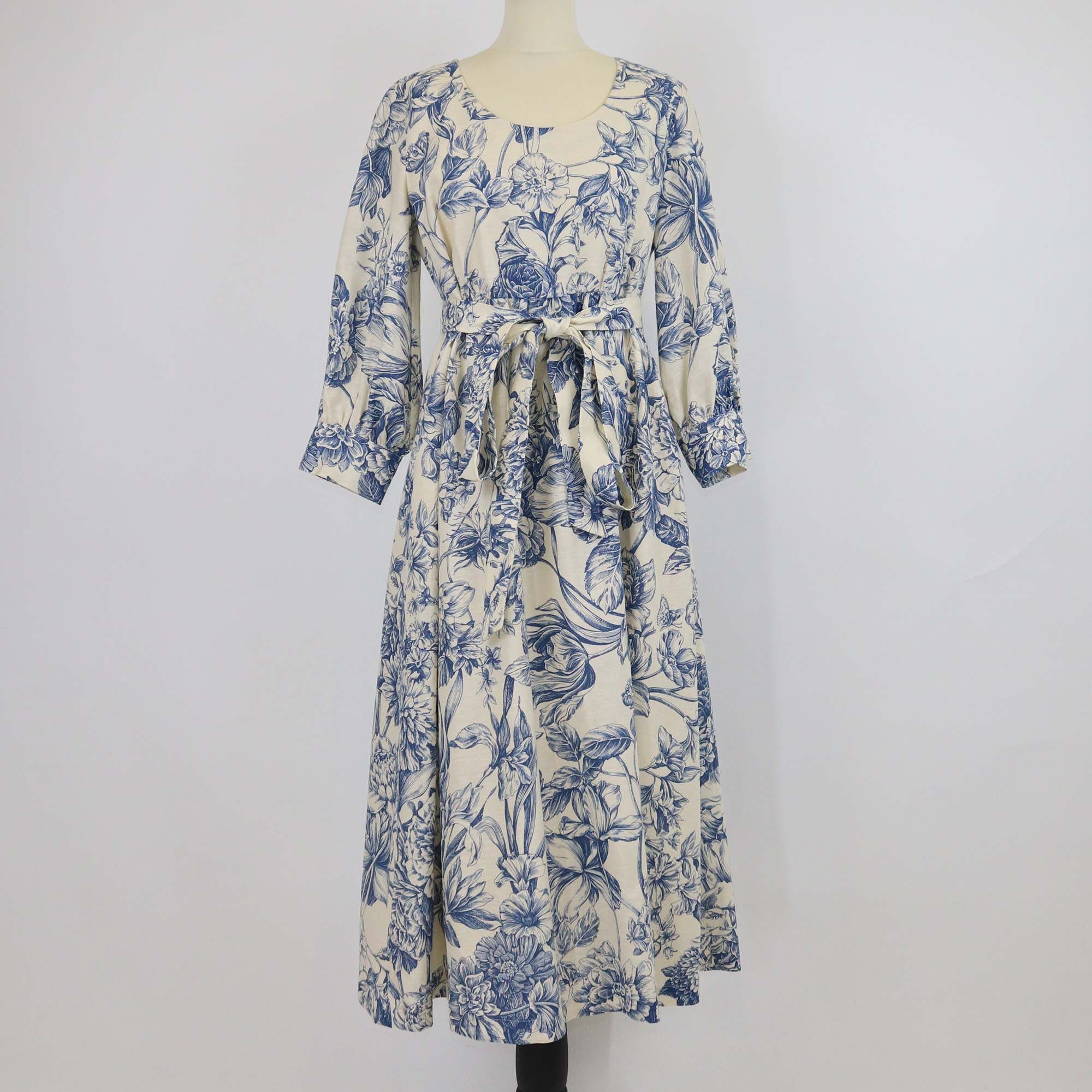 Weekend MaxMara Light Beige/Blue Linen & Cotton Floral Print Belted Midi Dress