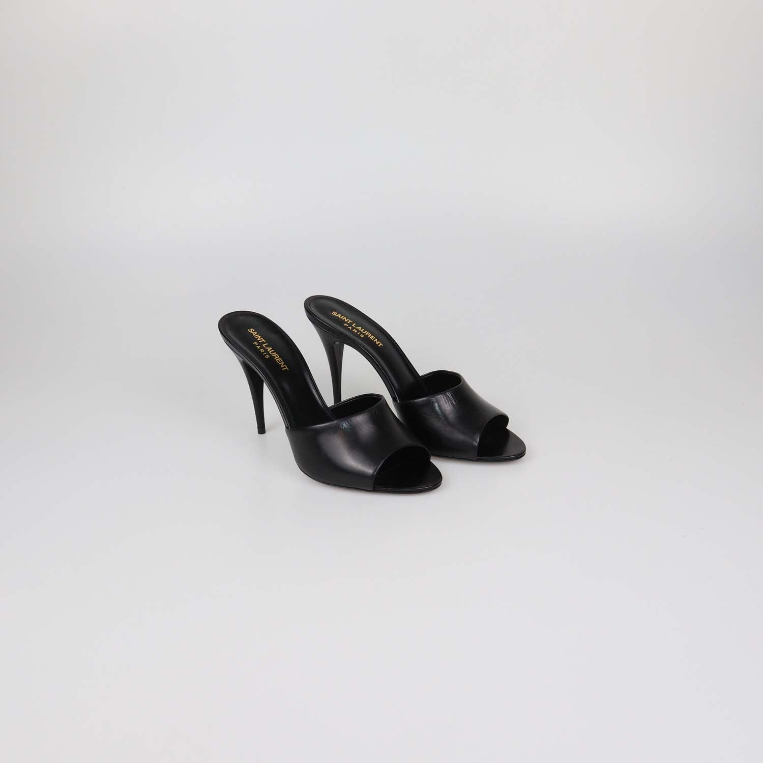 Saint Laurent Black Leather LA 16 Sandals