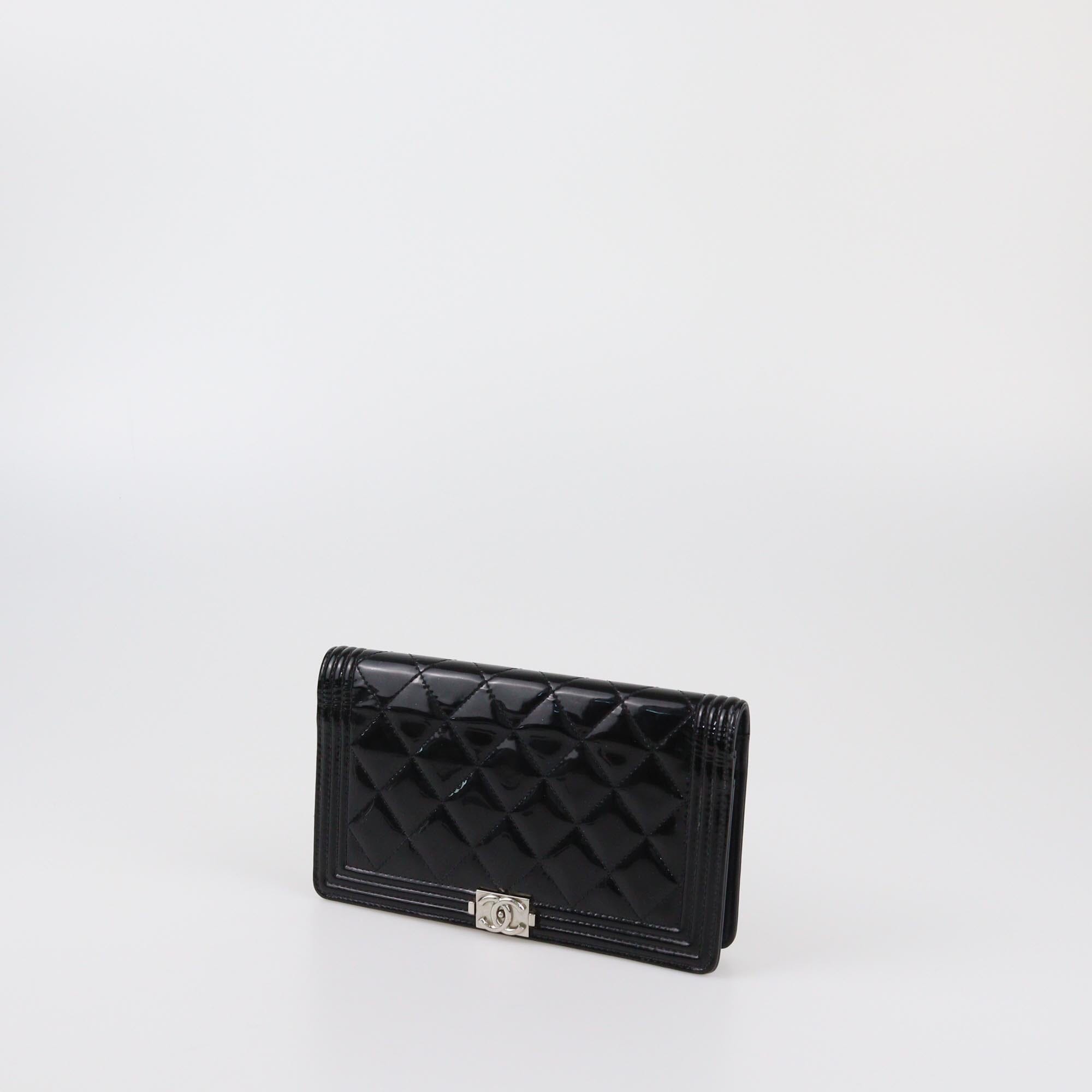 Chanel Black Quilted Patent Boy Yen Continental Wallet Womens Chanel