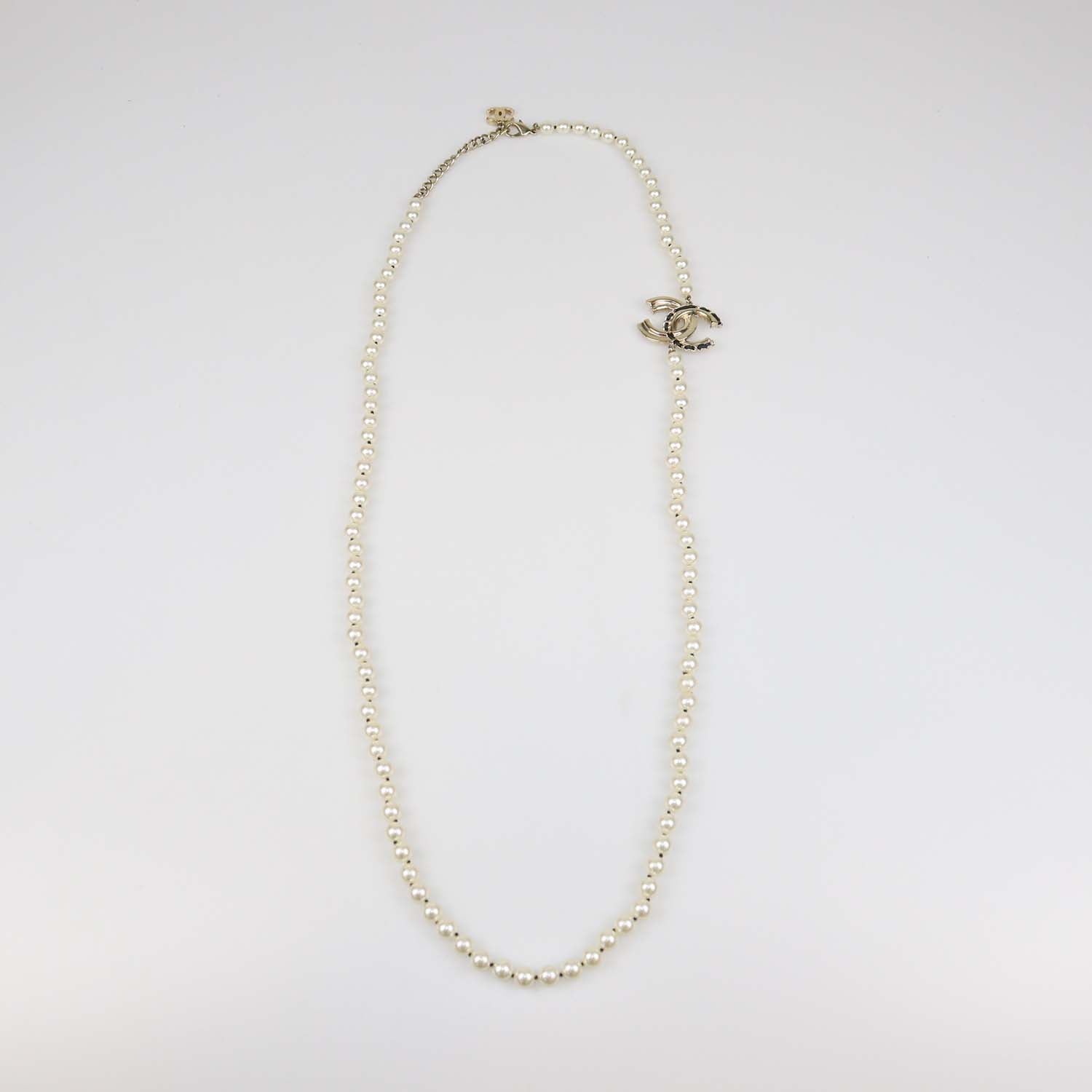 Chanel Gold Tone Metal Strass Imitation Pearl Lambskin CC Long Necklace