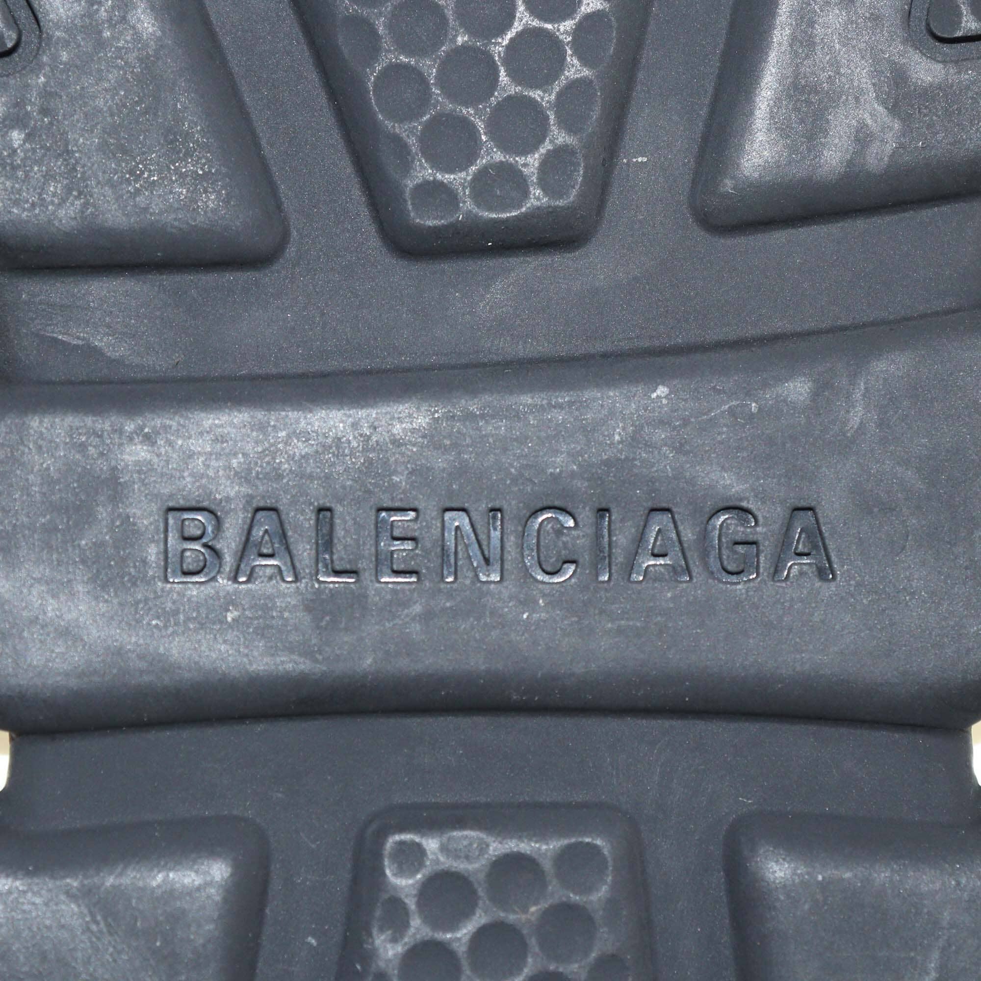 Balenciaga Neon Pink Knit Fabric Speed Trainer BB Sneakers Womens Balenciaga