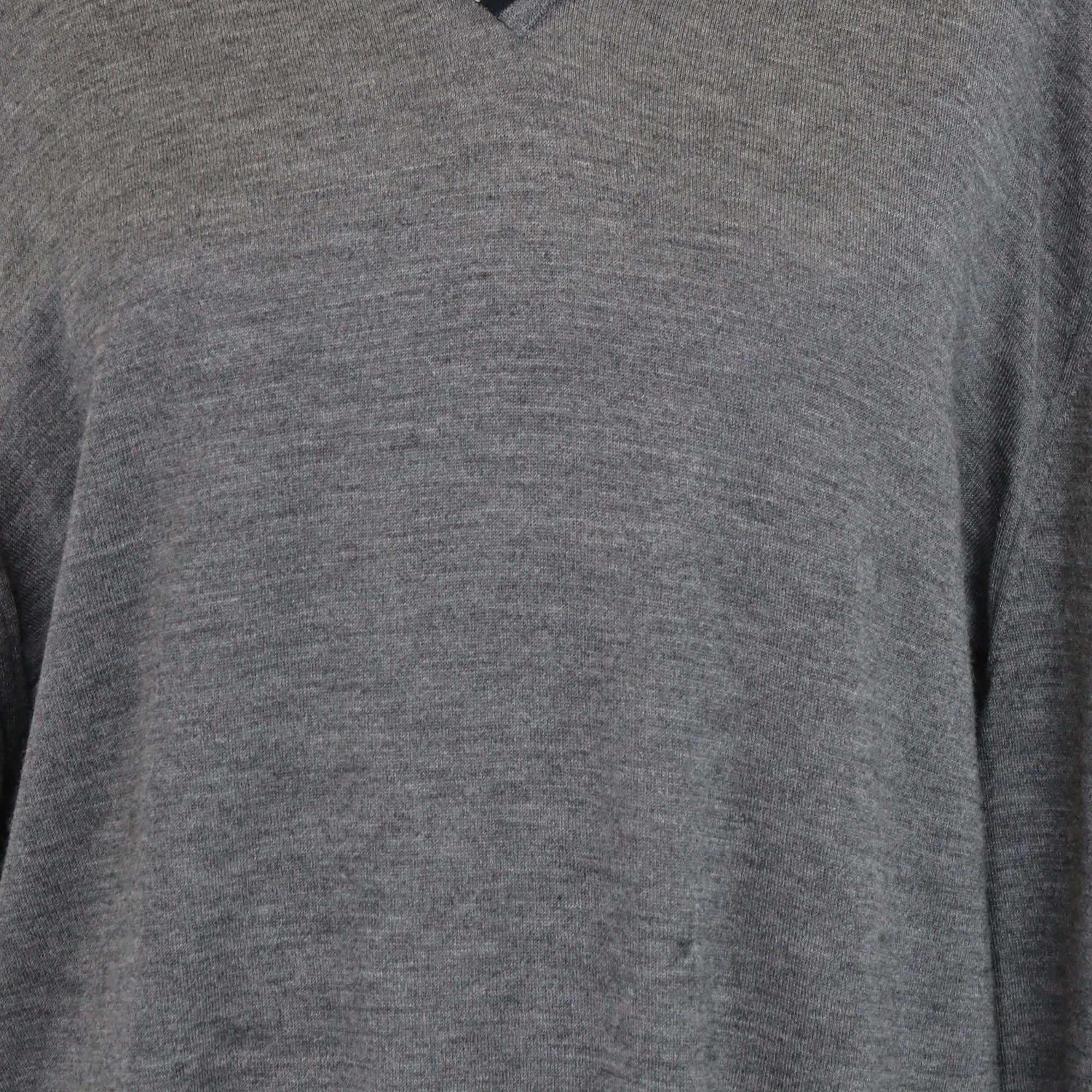 Hermes Grey Cashmere & Silk V Neck Long Sleeve Sweater