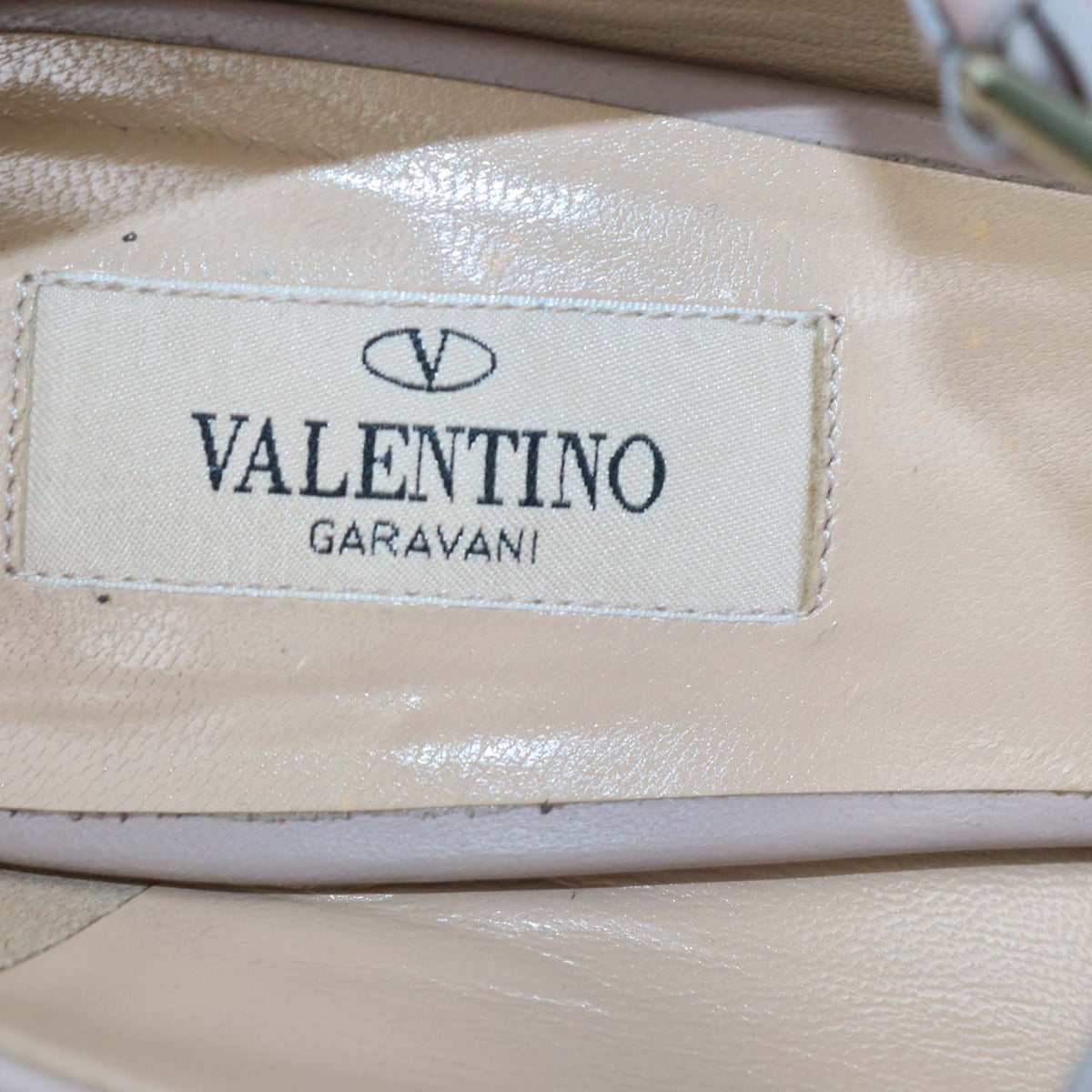 Valentino Beige Quilted Leather Rockstud Ankle Strap Cap Toe Pumps