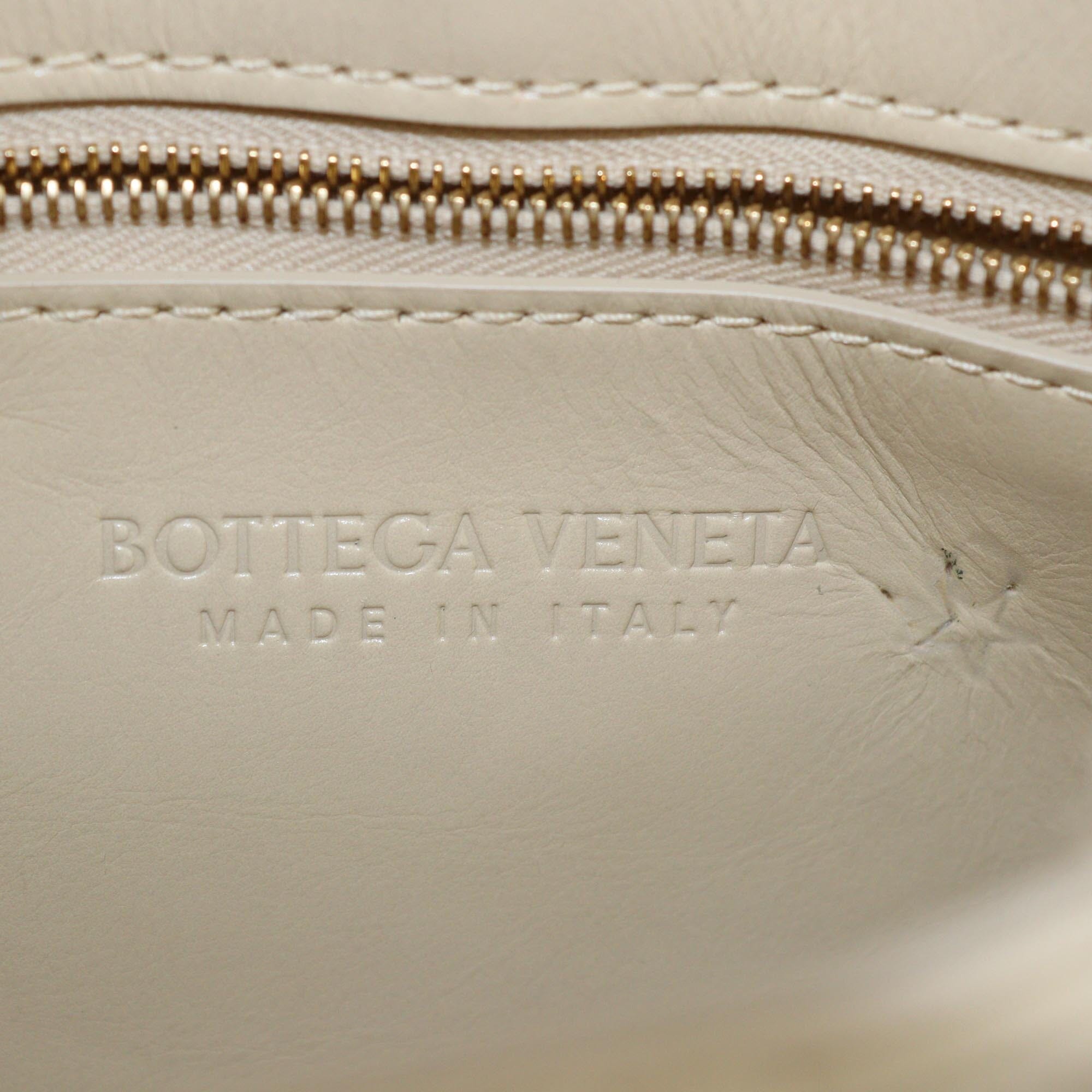 Bottega Veneta Light Beige Plisse Intreccio Cassette Shoulder Bag Womens Bottega Veneta