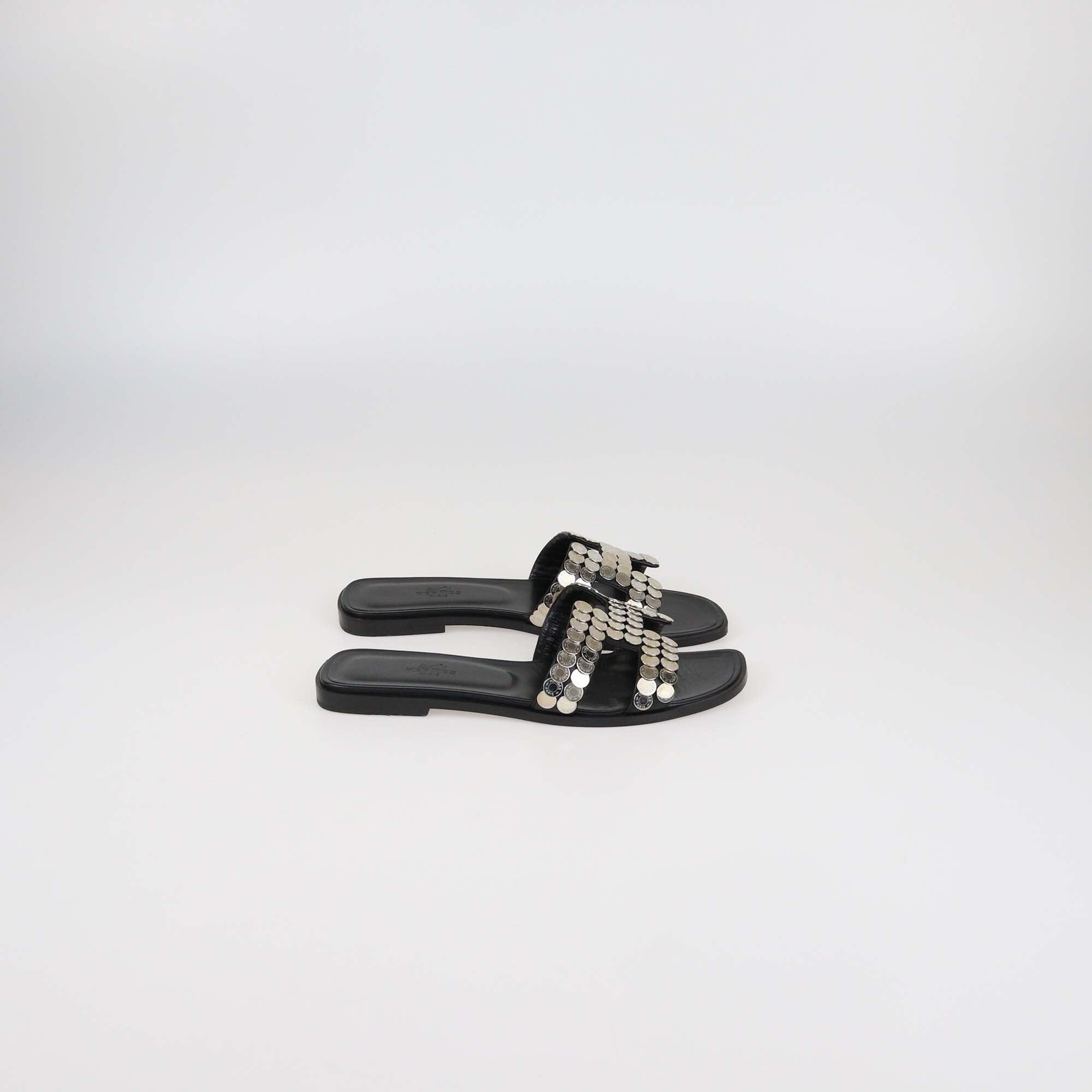 Hermes Black Leather Clou De Selle Oran Sandals Womens Hermes