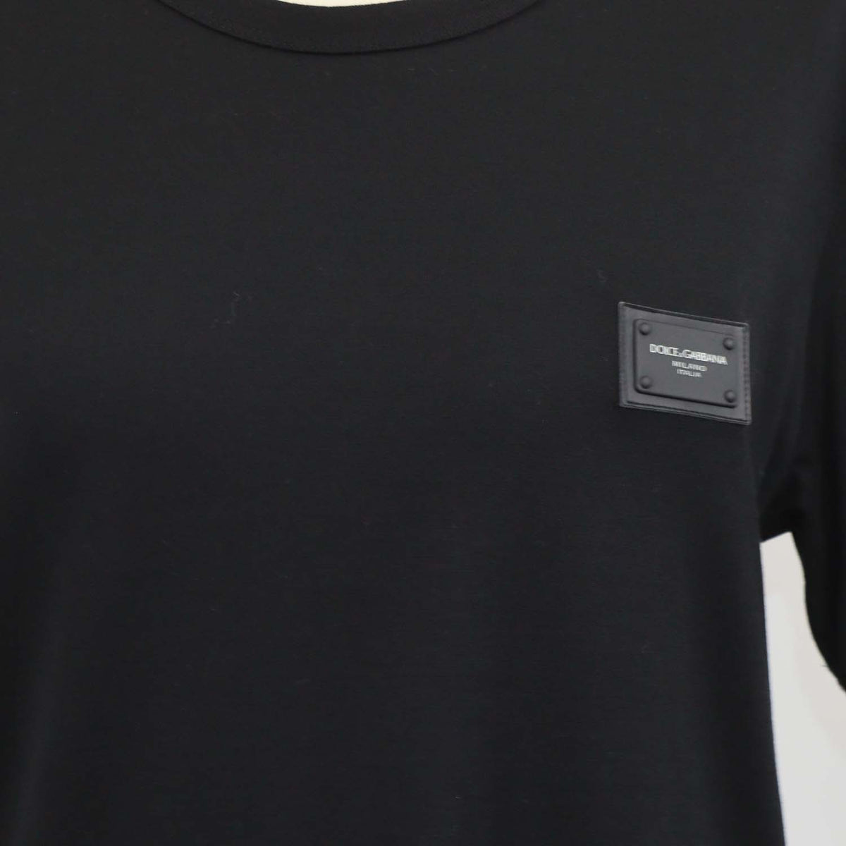 Dolce & Gabbana Black Cotton Logo Plaque V Neck T-Shirt
