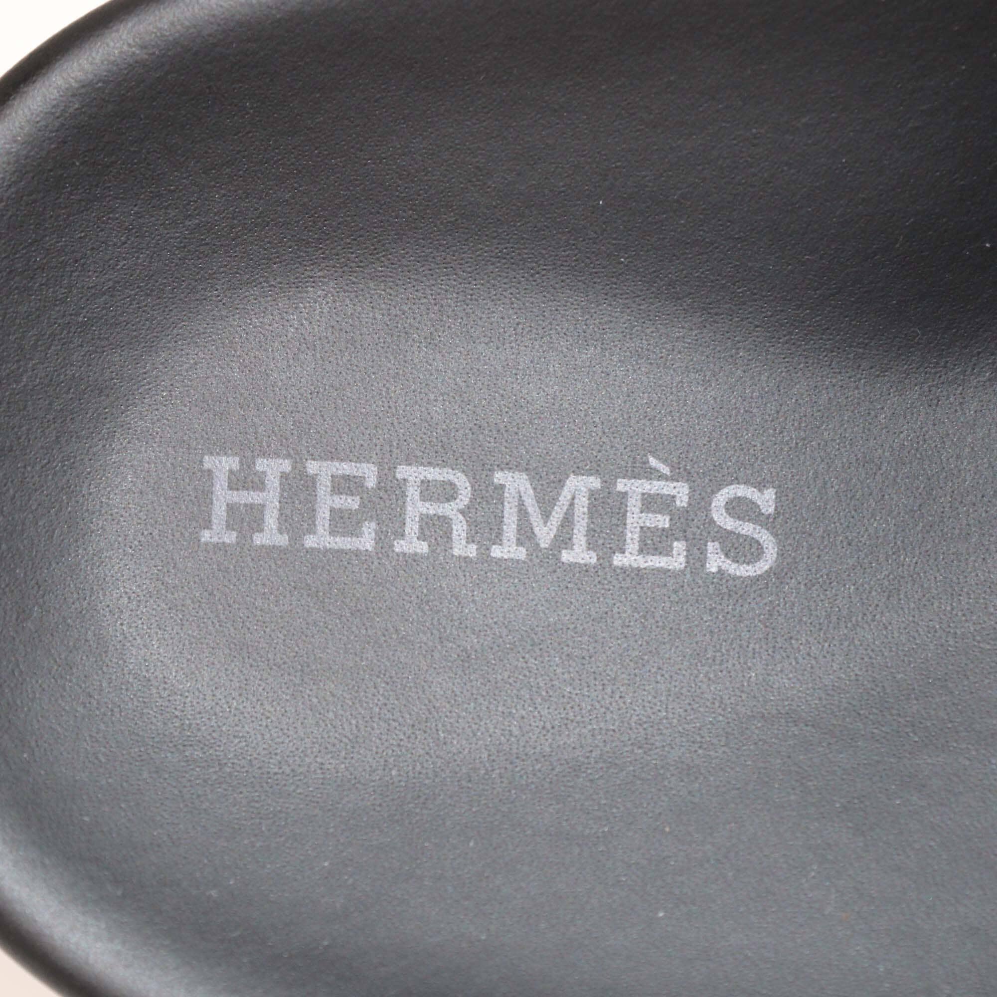 Hermès Black Leather Chypre Flat Sandals Womens Hermes