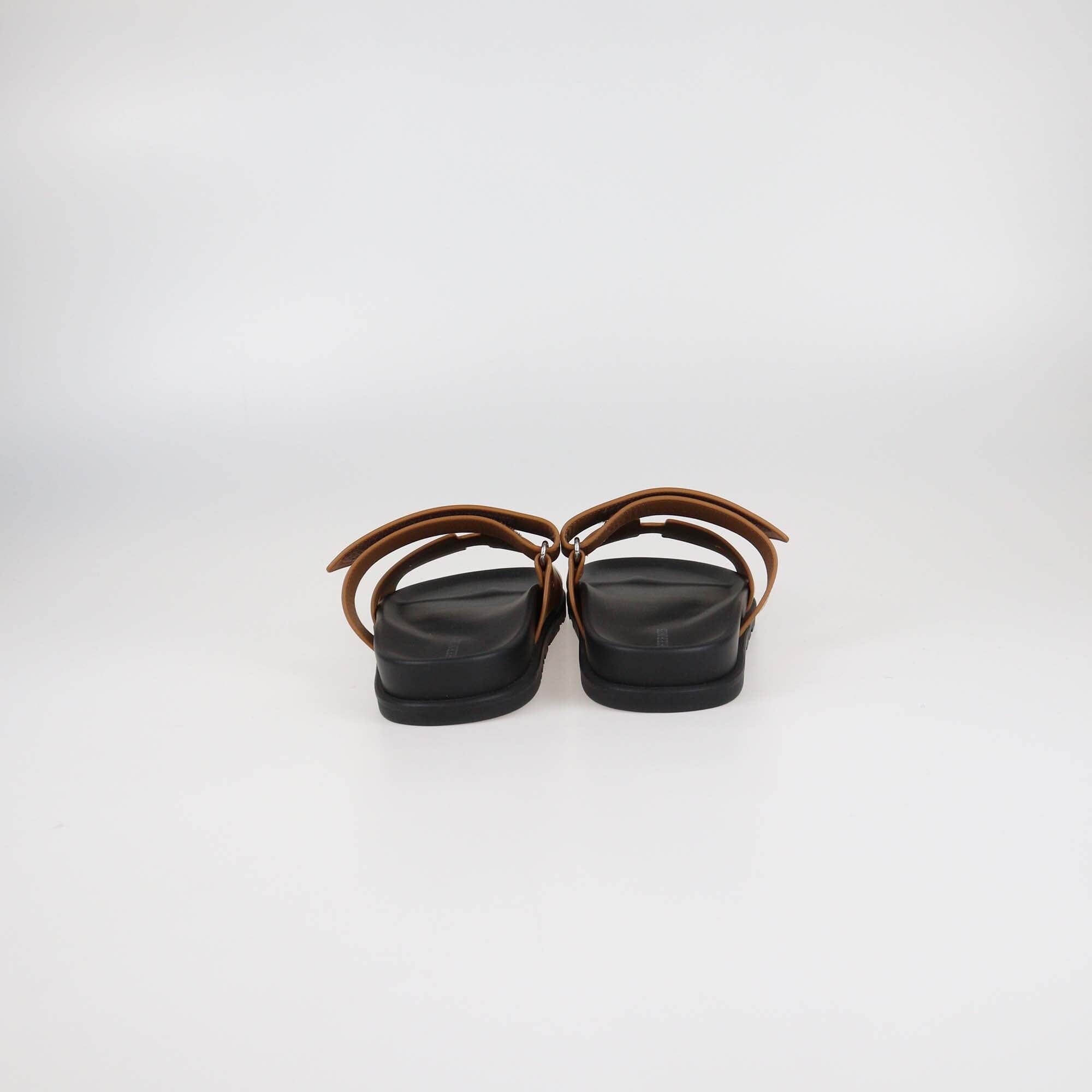 Hermès Brown Leather Chypre Flat Sandals Mens Hermes