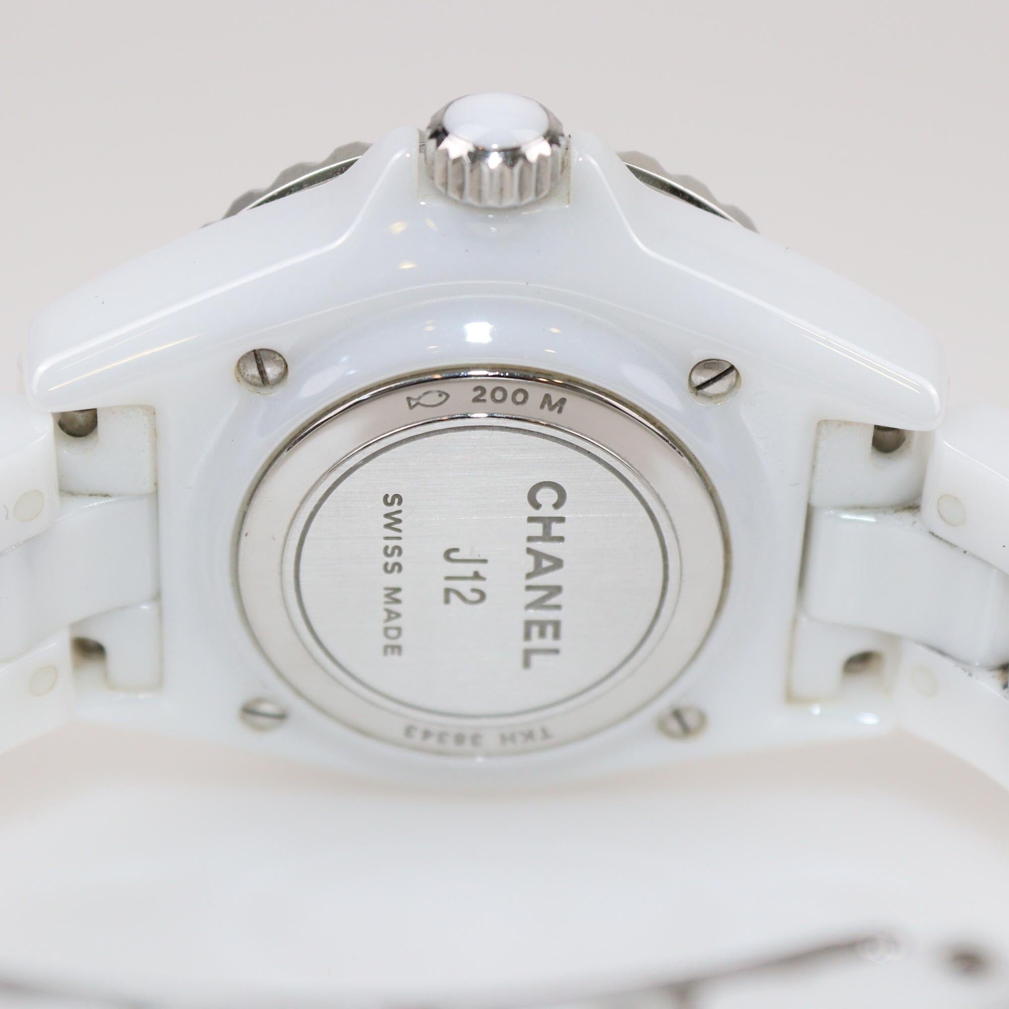 Chanel White Ceramic Stainless Steel J12 H6345 Women's Wristwatch 33 mm Womens Chanel