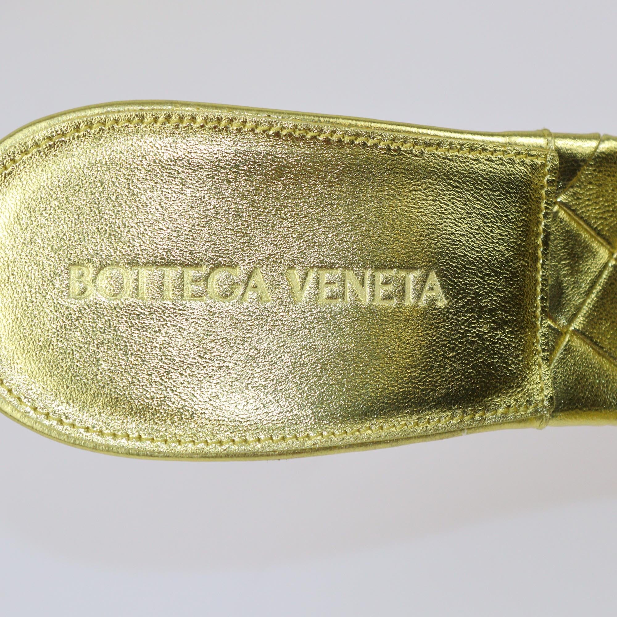Bottega Veneta Gold Maxi Tubolare Intrecciato Lido Slide Sandals Womens Bottega Veneta