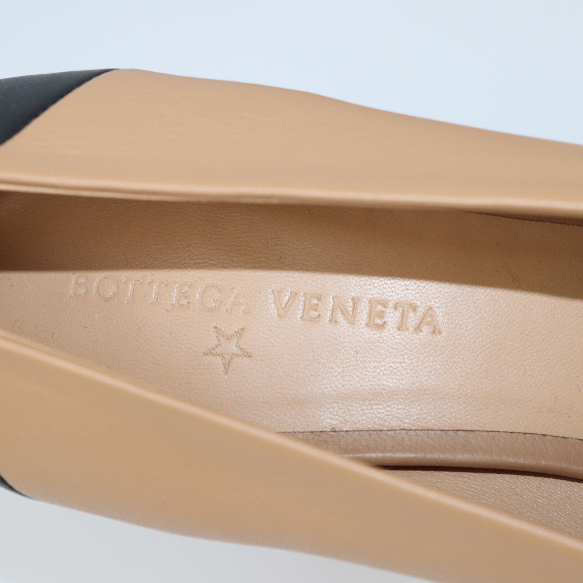 Bottega Veneta Beige/Black Almond Toe Pumps Womens Bottega Veneta