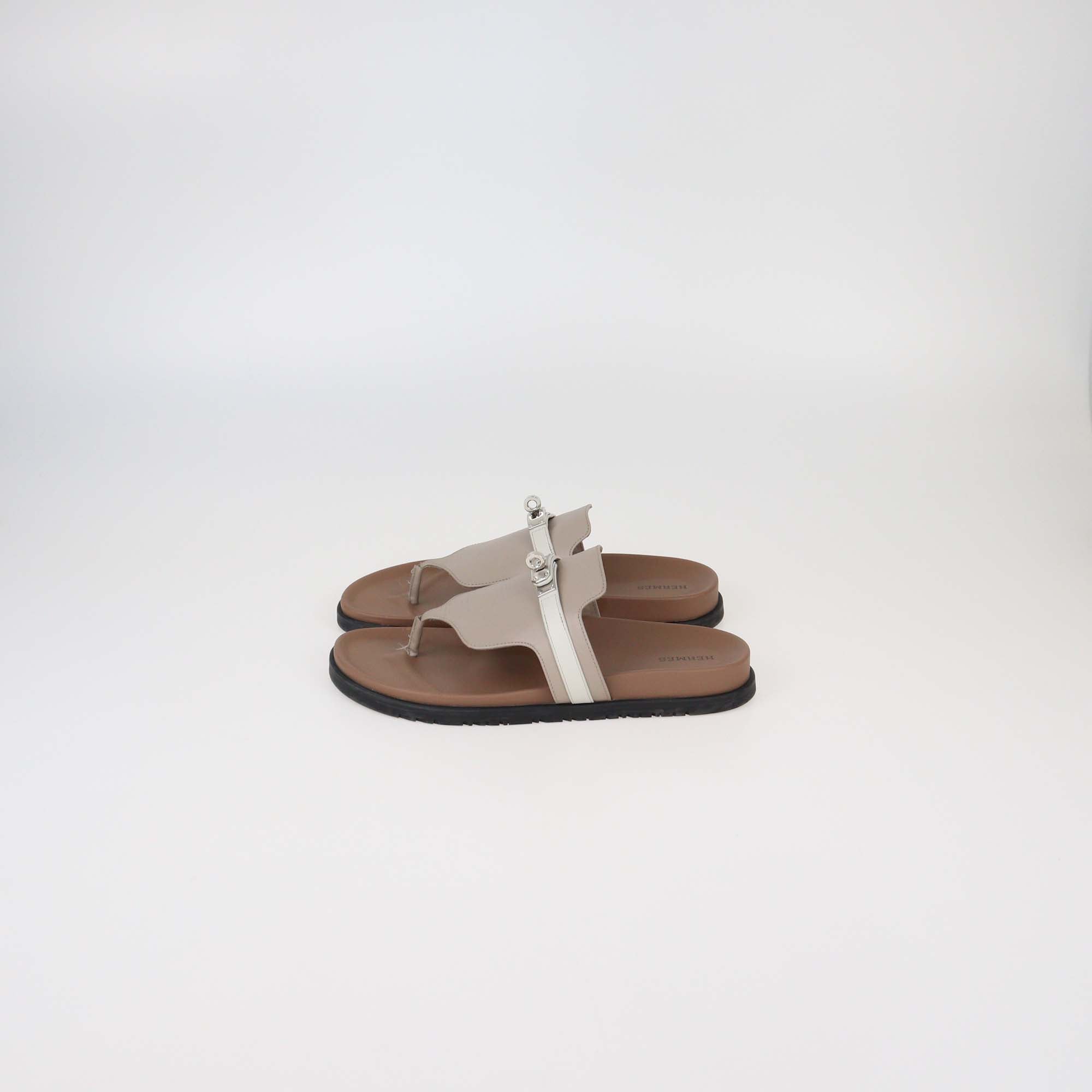 Hermes Grey/White Leather Empire Flat Sandals