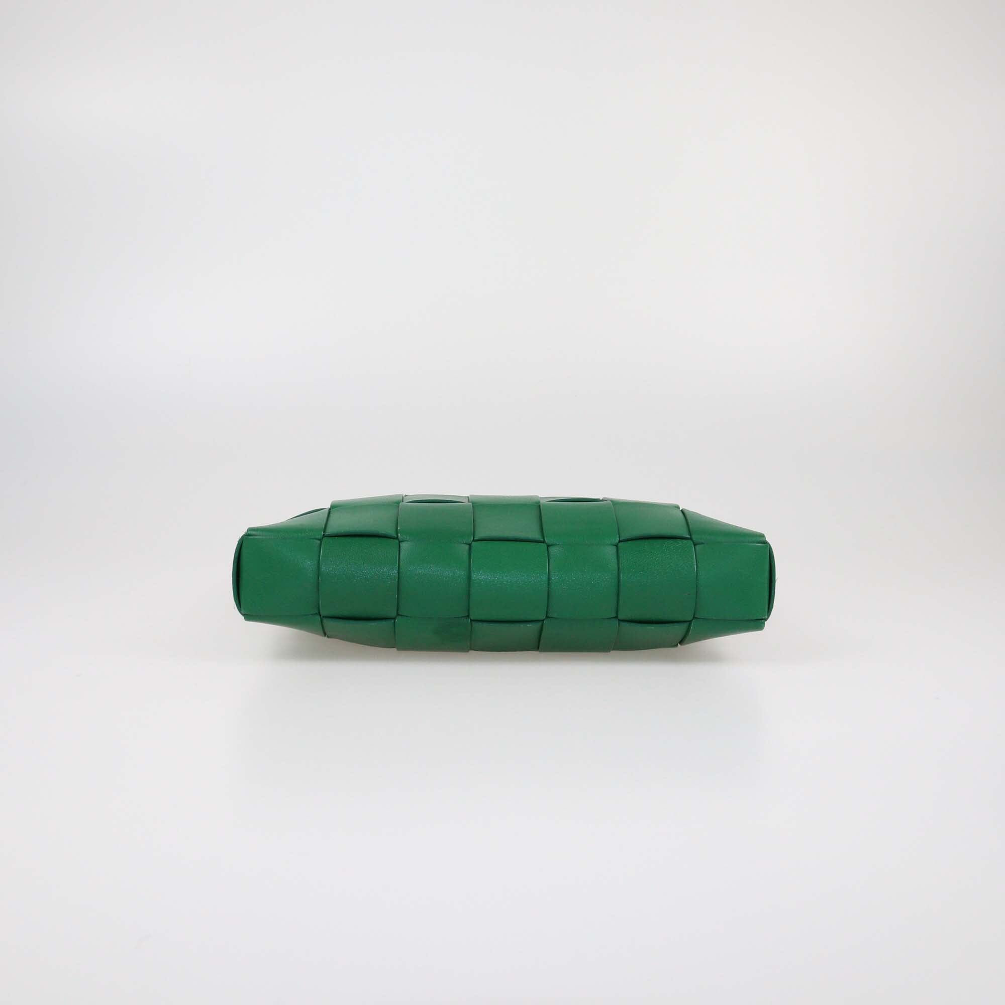 Bottega Veneta Green Intreccio The Snap Pouch Womens Bottega Veneta