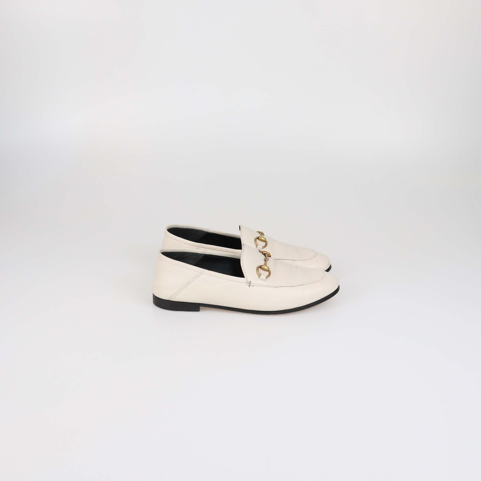 Gucci Off White Leather Foldable Slim Horsebit Loafers