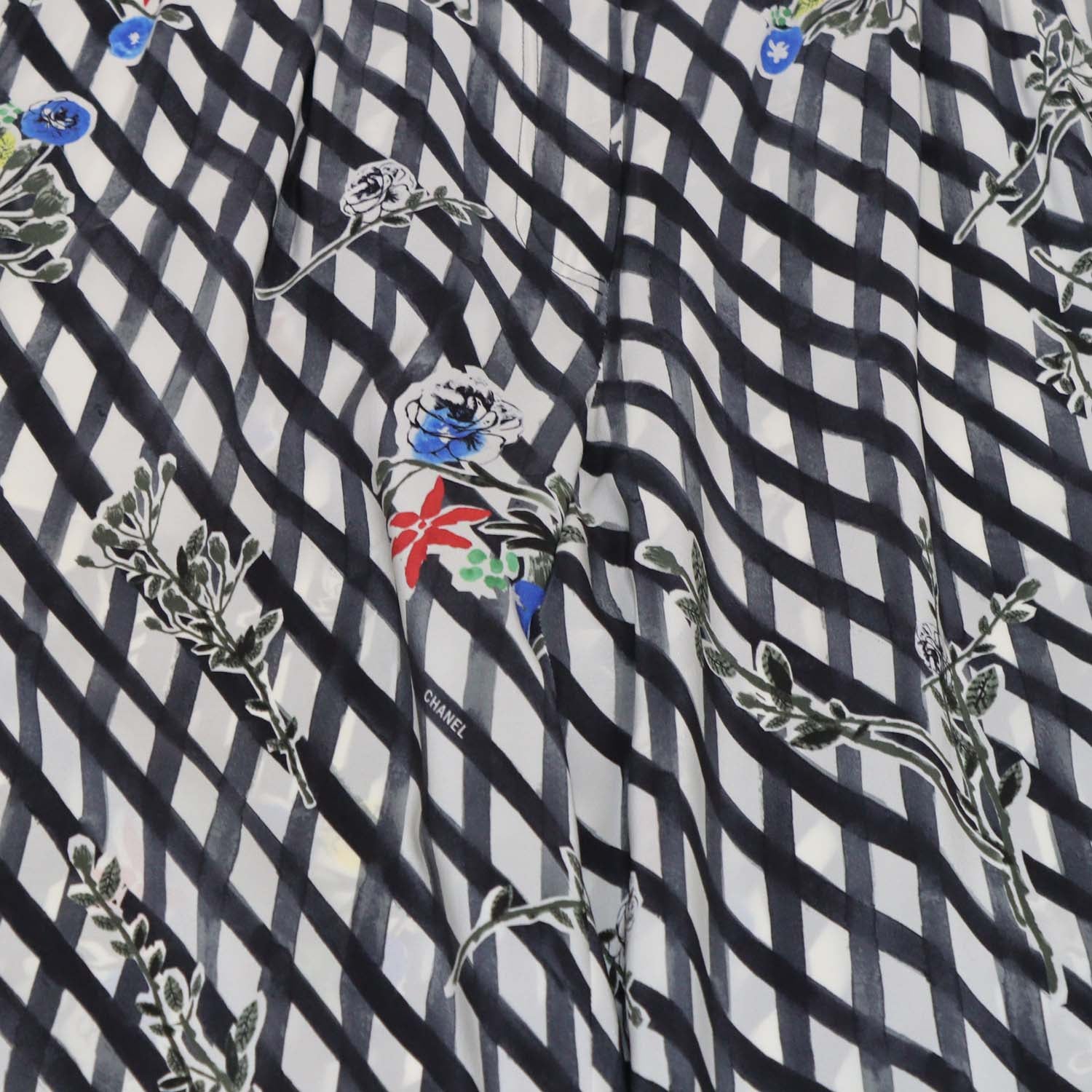 Chanel White/Black Silk Printed Wide Leg Pants