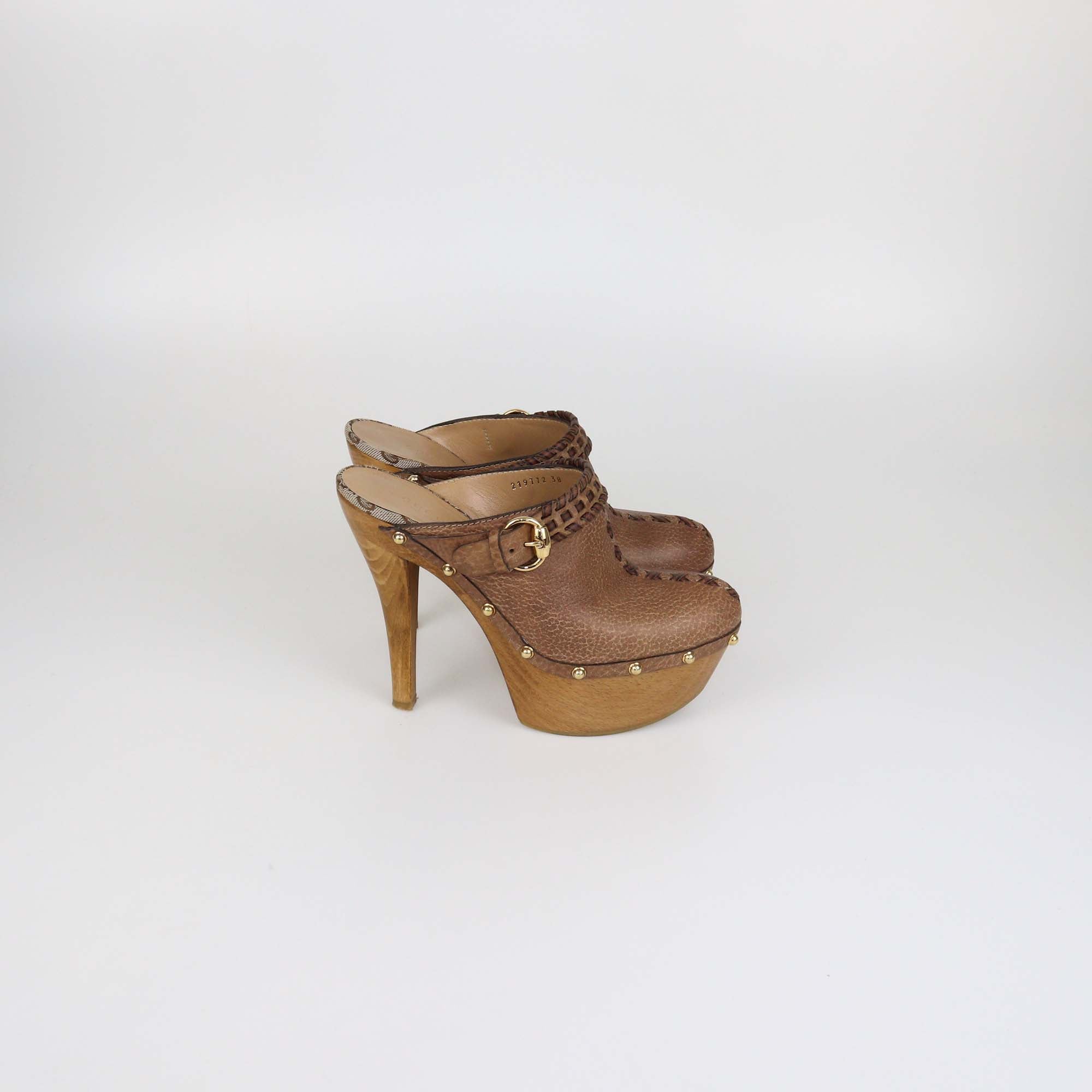 Gucci Brown Leather Janis Clogs