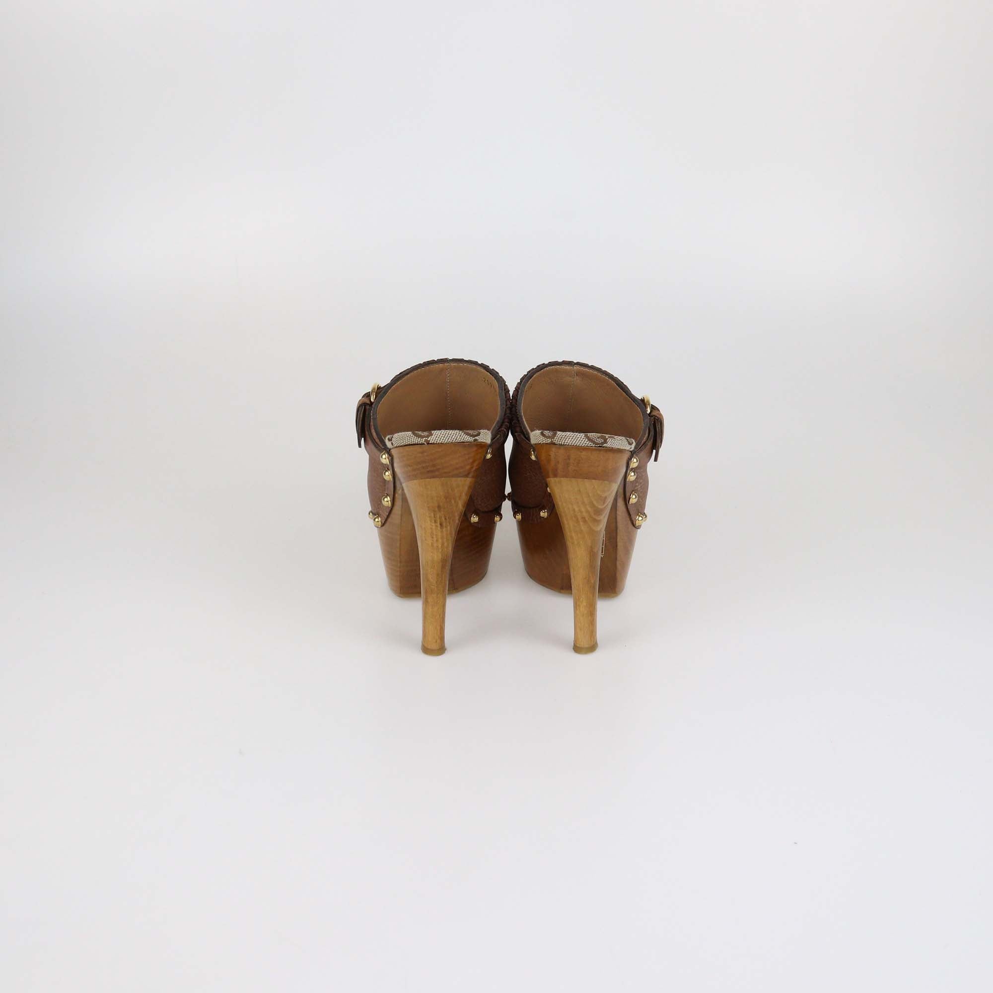 Gucci Brown Leather Janis Clogs