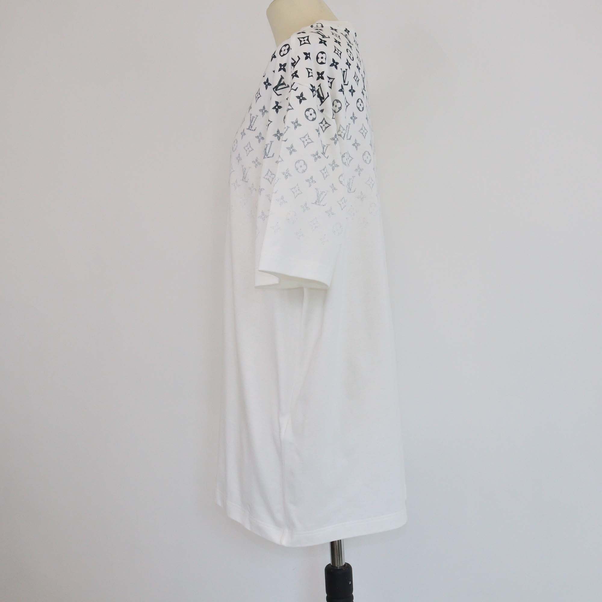 Louis Vuitton White/Blue Monogram Gradient Printed Cotton T-Shirt
