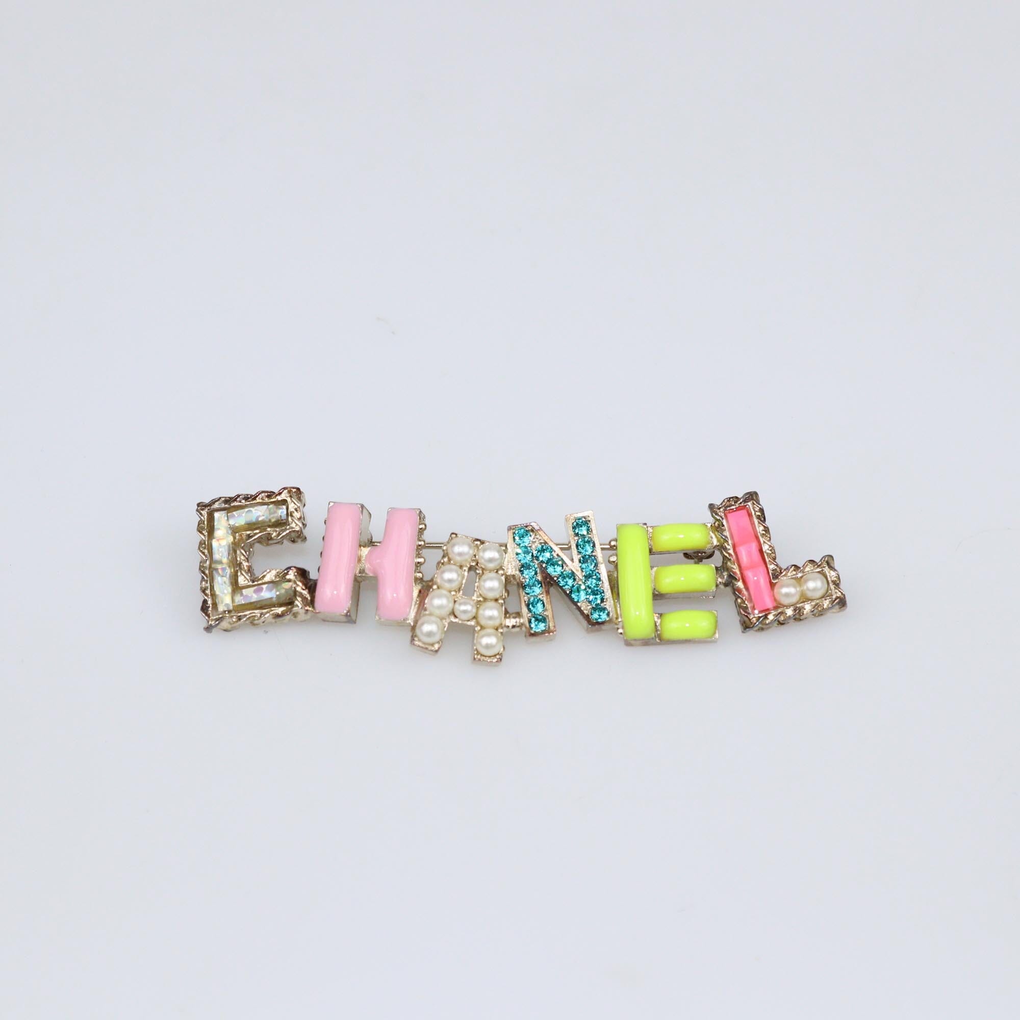 Chanel Gold Tone Metal/Multicolor Chanel Brooch Womens Chanel