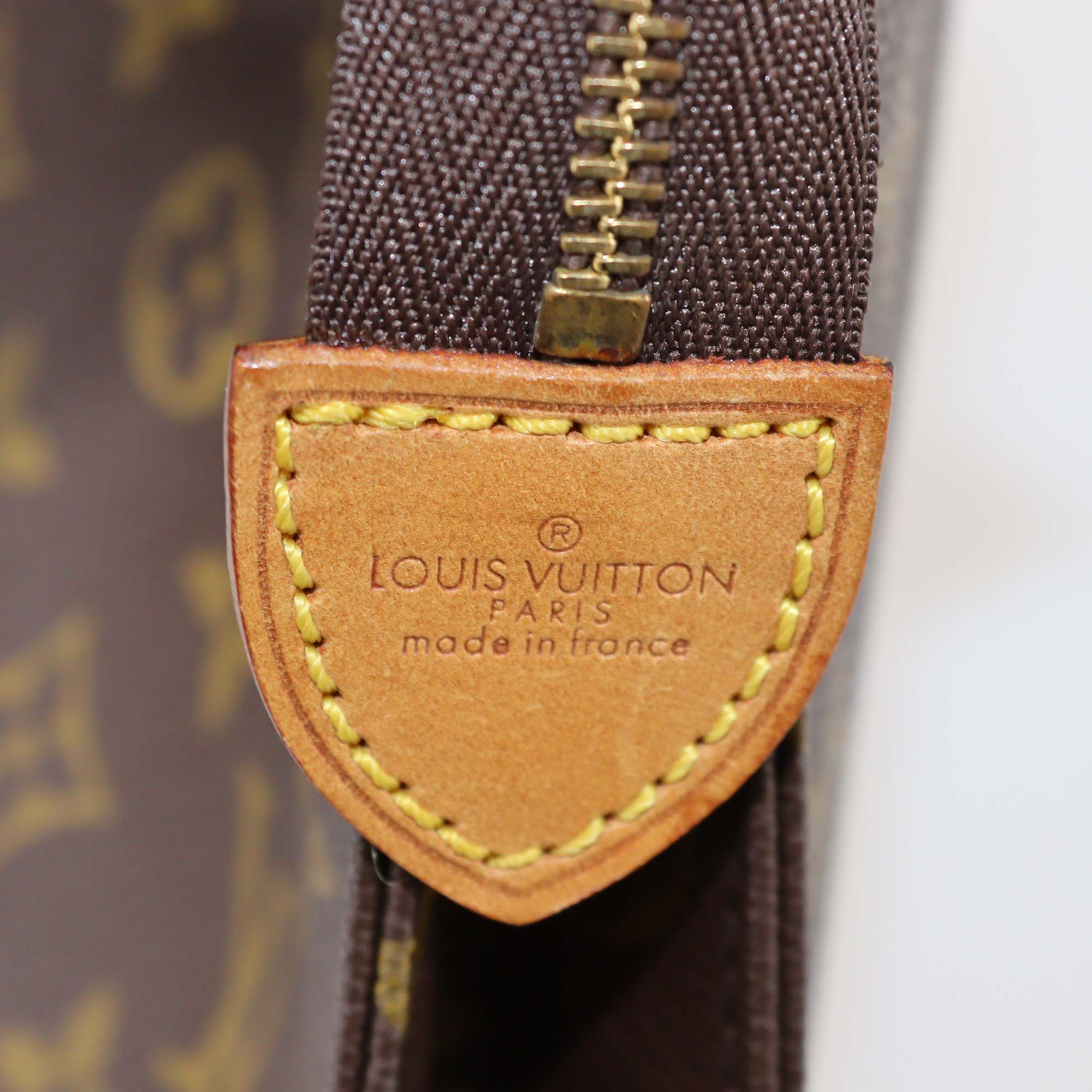 Louis Vuitton Monogram Canvas Toiletry 26 Pouch
