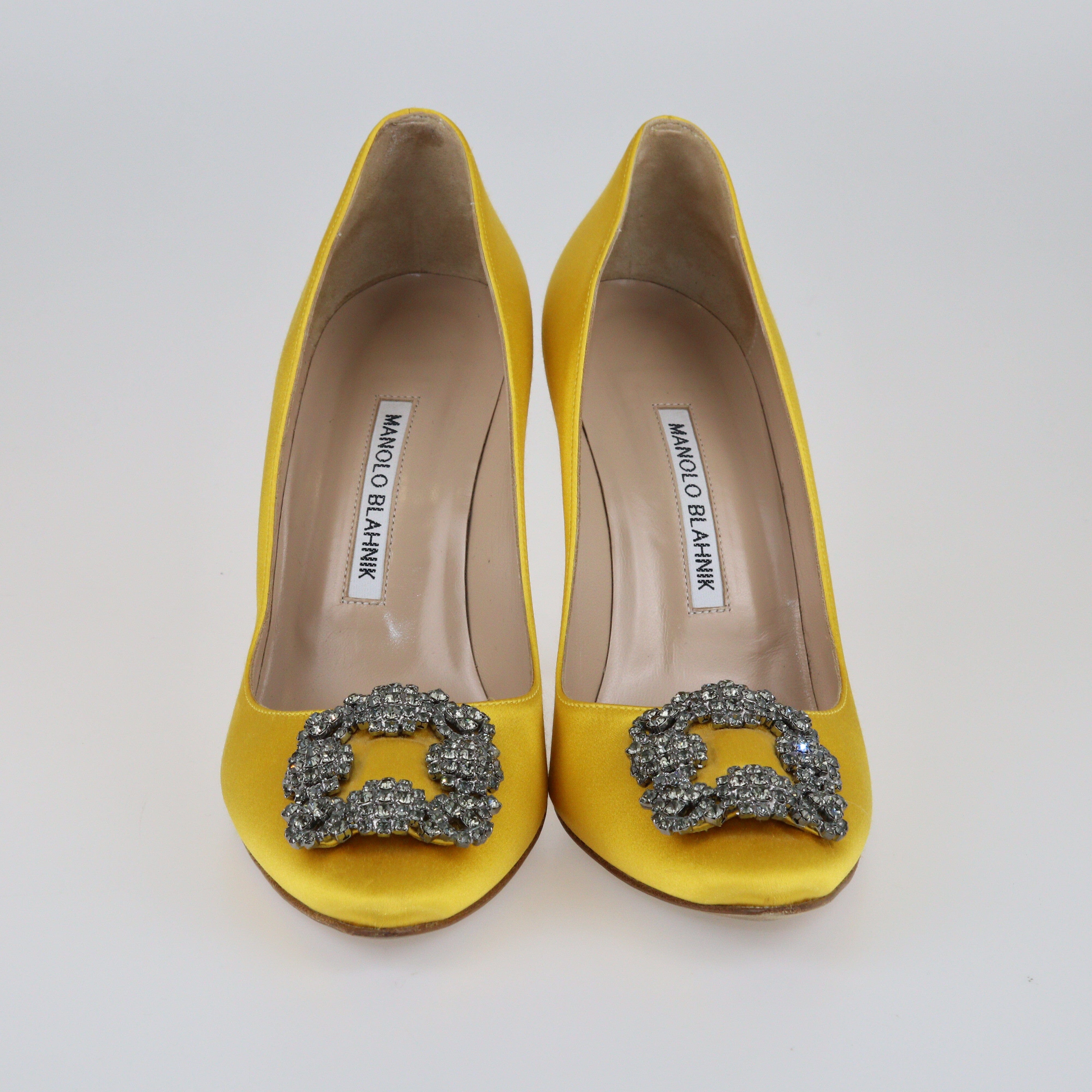 Yellow Hangisi Crystal Embellished PUmps Shoes Manolo Blahnik 