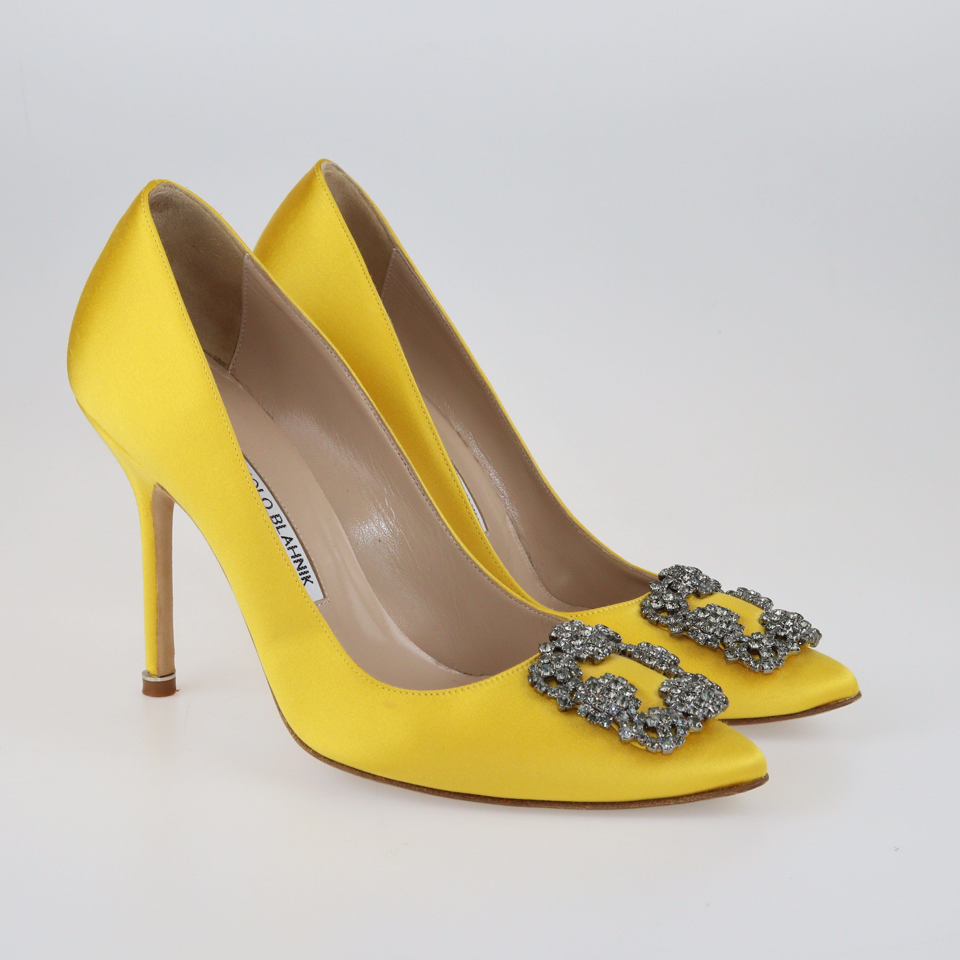 Yellow Hangisi Crystal Embellished PUmps Shoes Manolo Blahnik 