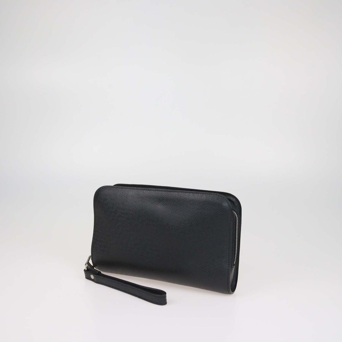 Louis Vuitton Black Taiga Pochette Baikal Clutch