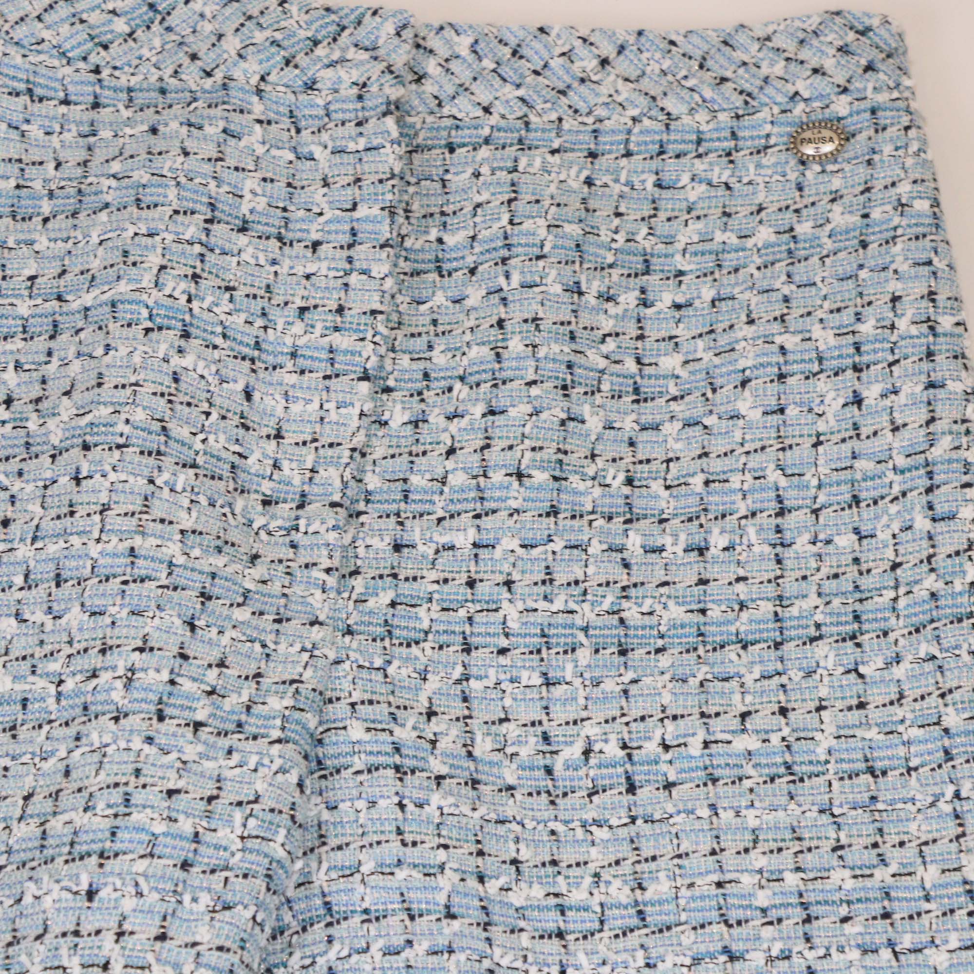 Chanel Blue Pantacourt Tweed Fantaisie Crapped Pants