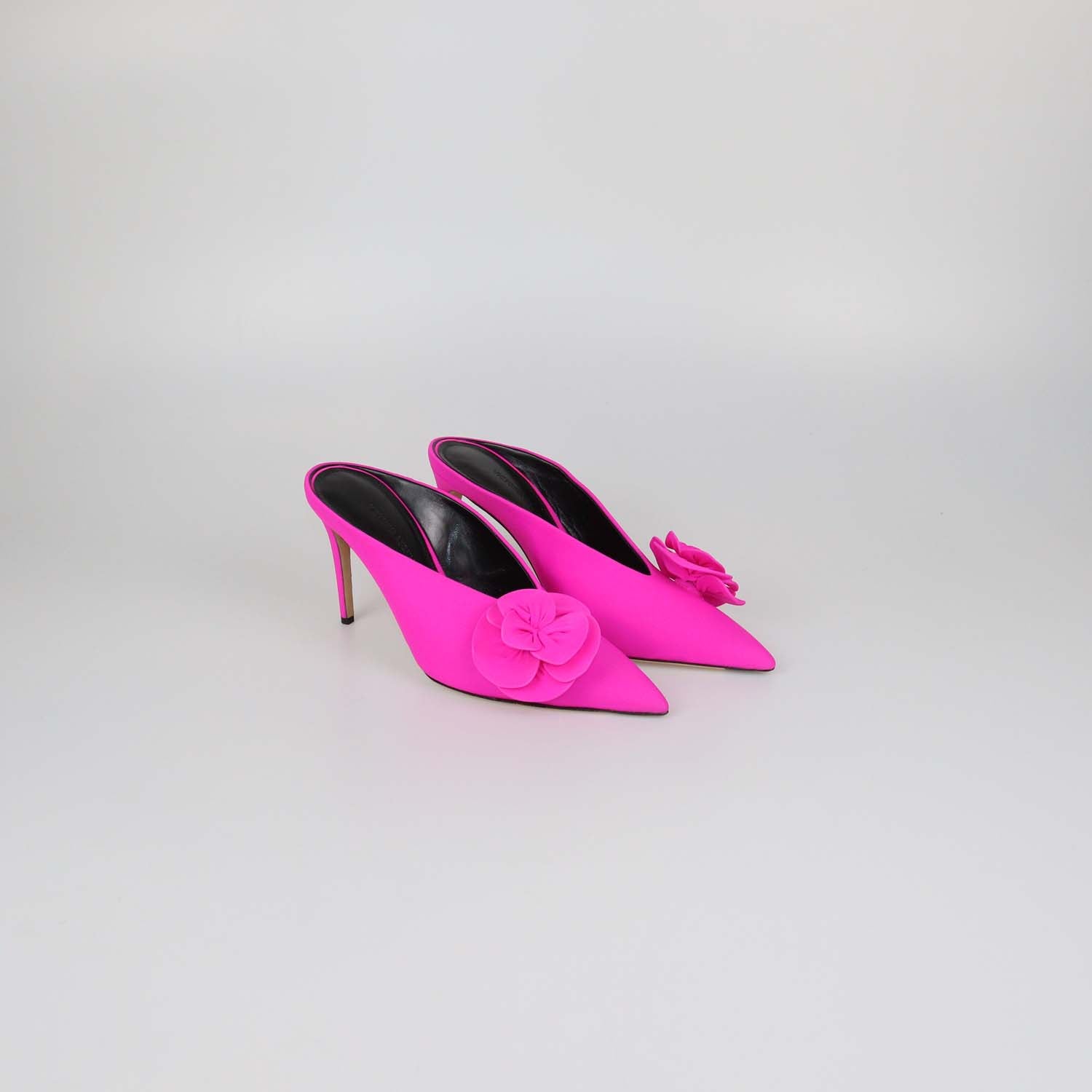 Victoria Beckham Fuchsia Fabric Rose Applique Pointed Toe Mules