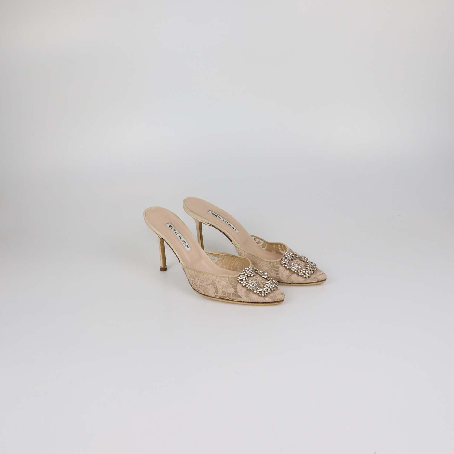 Manolo Blahnik Nude Lace Hangisi Crystal Mule