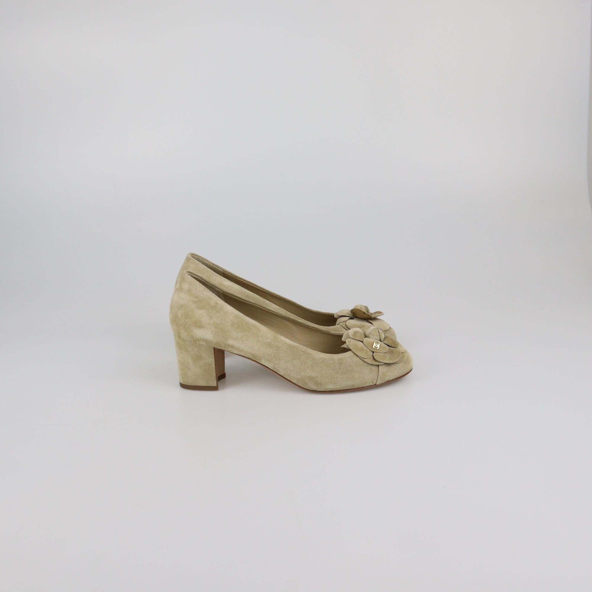 Chanel Beige CC Camellia Cap Toe Heel Pumps Womens Chanel