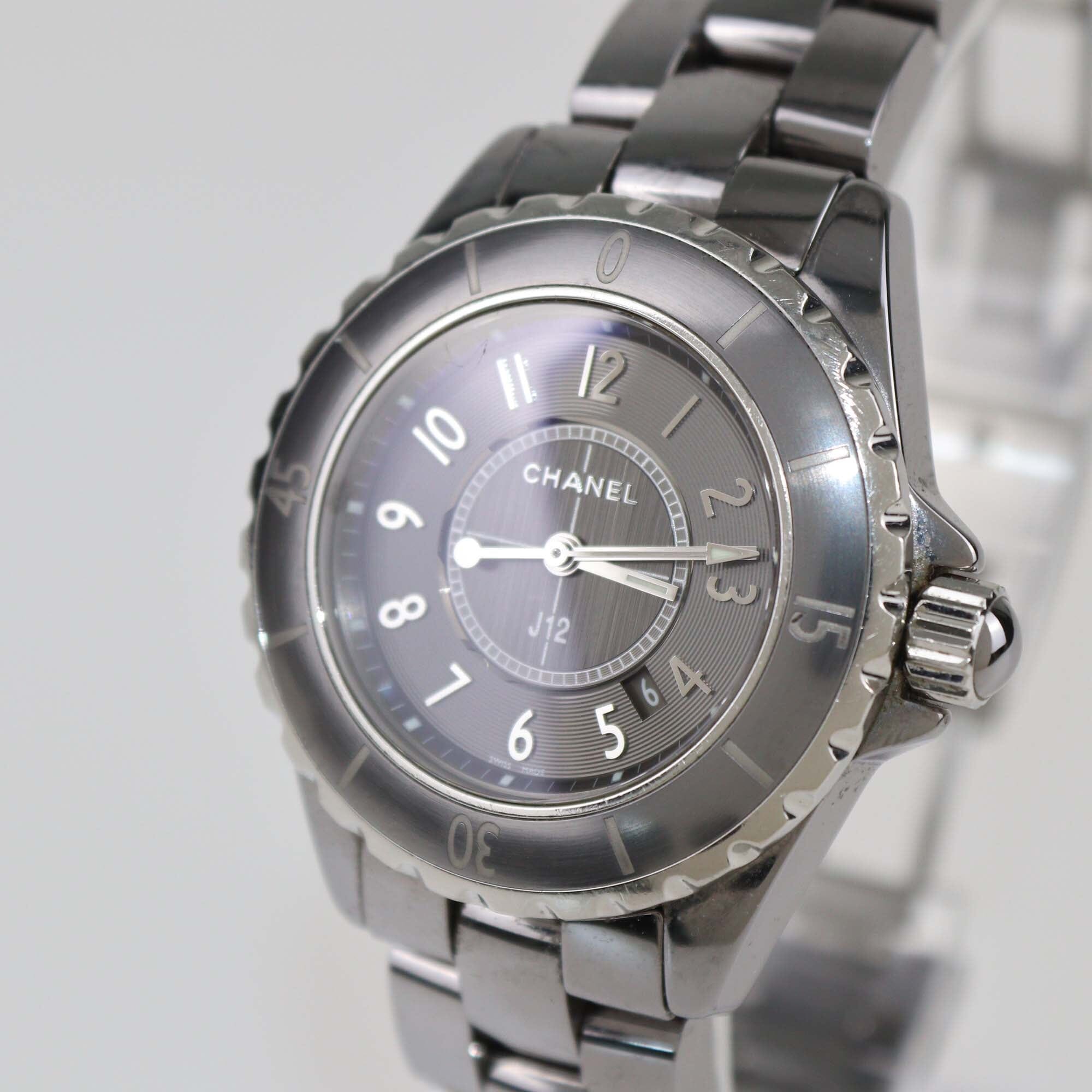 Chanel Grey High-Tech Ceramic Titanium J12 H2978 Quartz Women's Watch 33 mm Womens Chanel